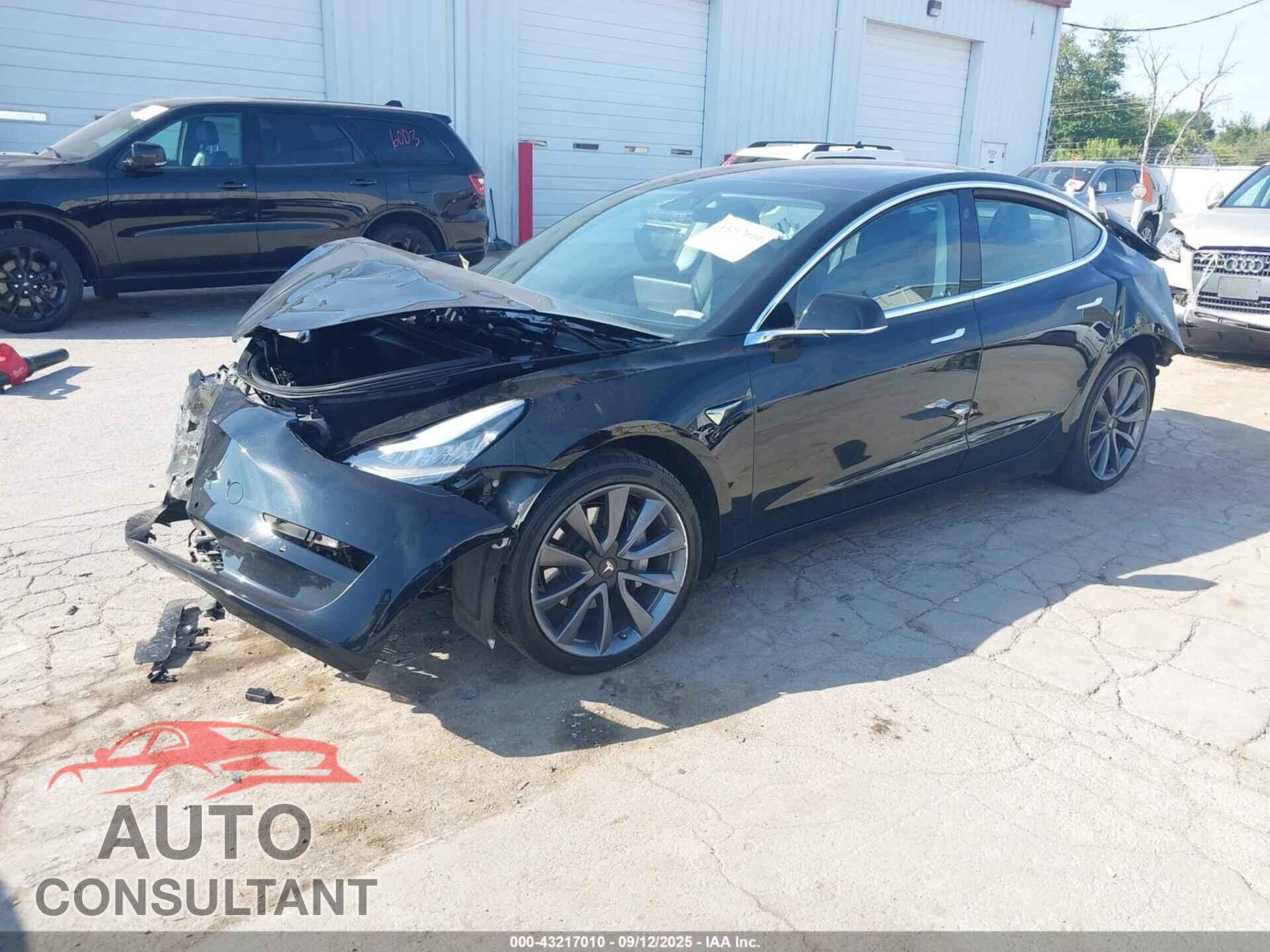 TESLA MODEL 3 2018 - 5YJ3E1EA7JF135825