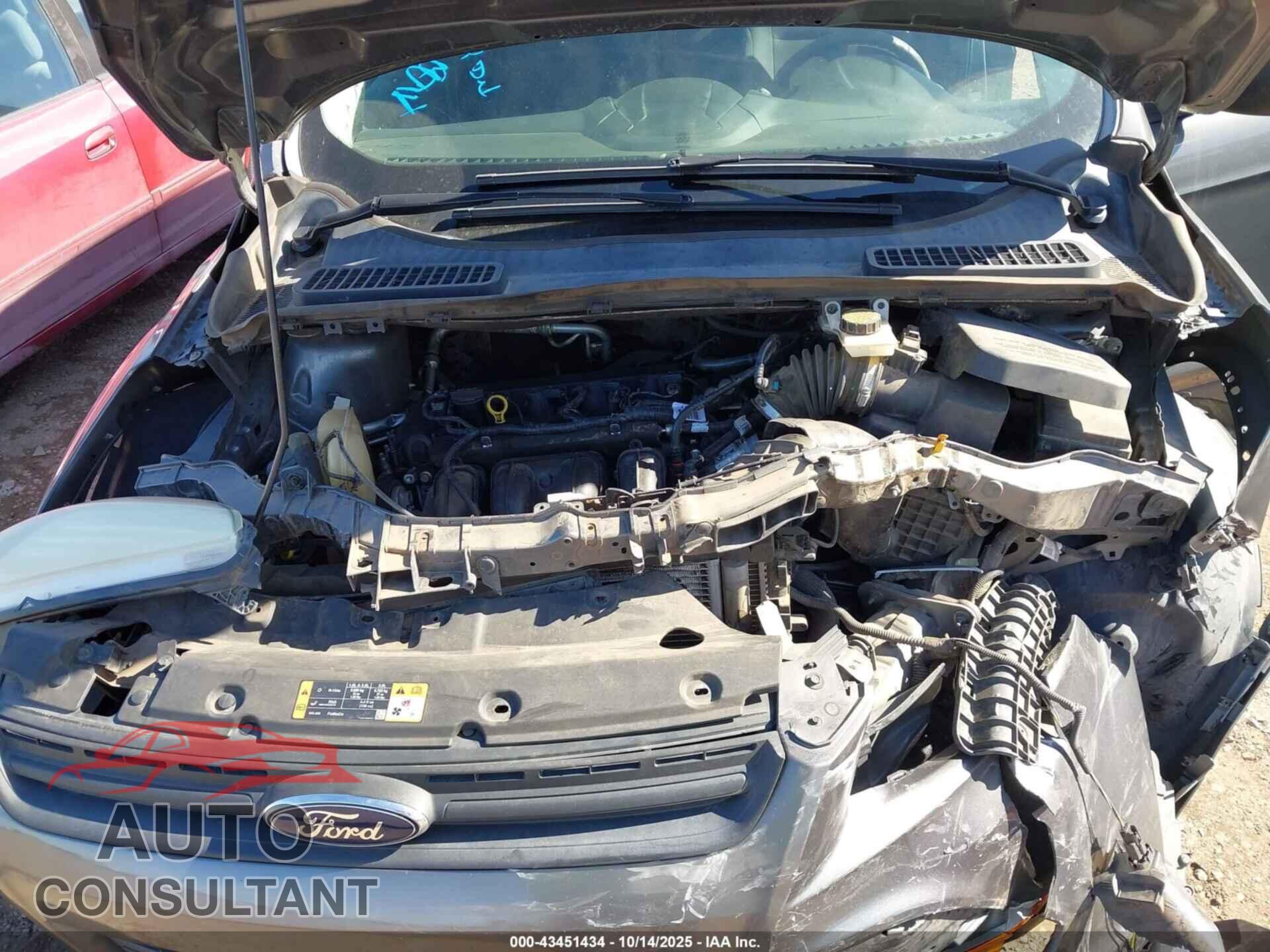 FORD ESCAPE 2014 - 1FMCU0F75EUB32043