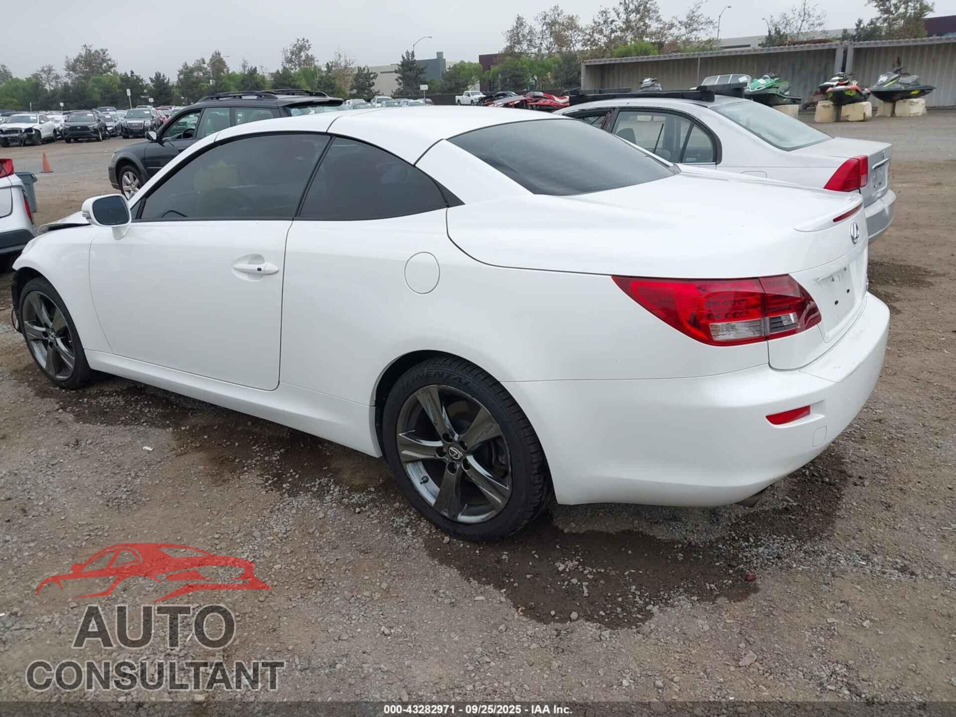 LEXUS IS 250C 2014 - JTHFF2C2XE2531704
