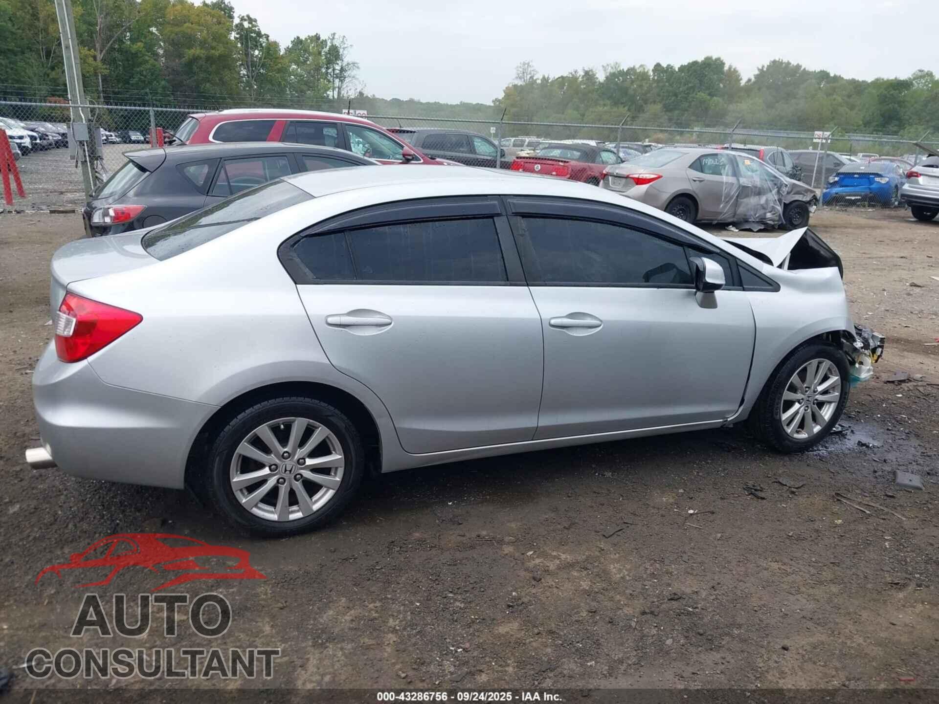 HONDA CIVIC 2012 - 19XFB2F86CE325907