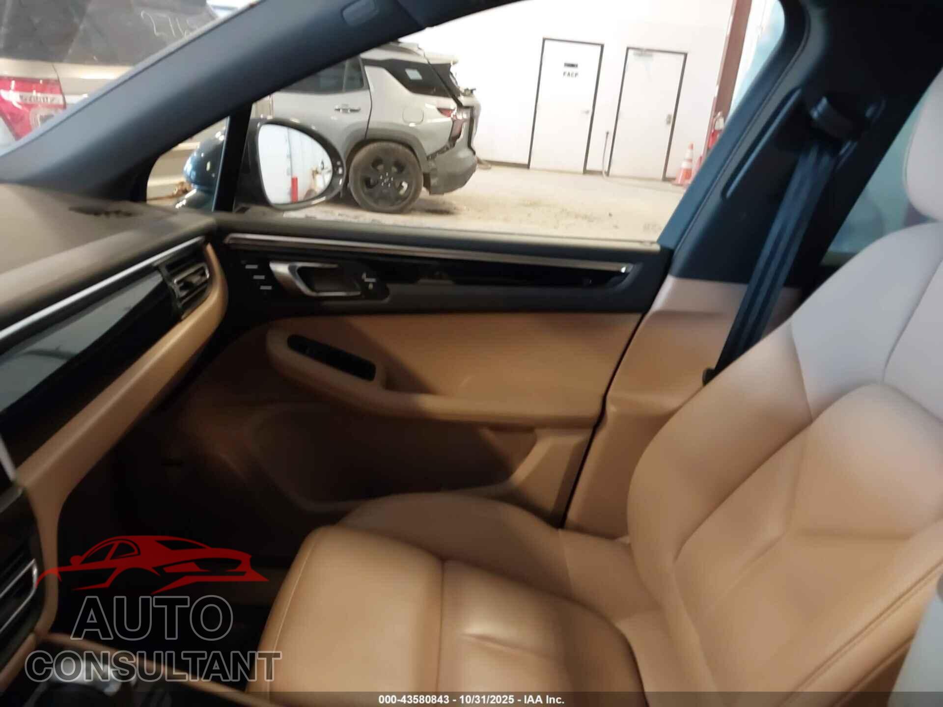 PORSCHE MACAN 2022 - WP1AA2A53NLB09662