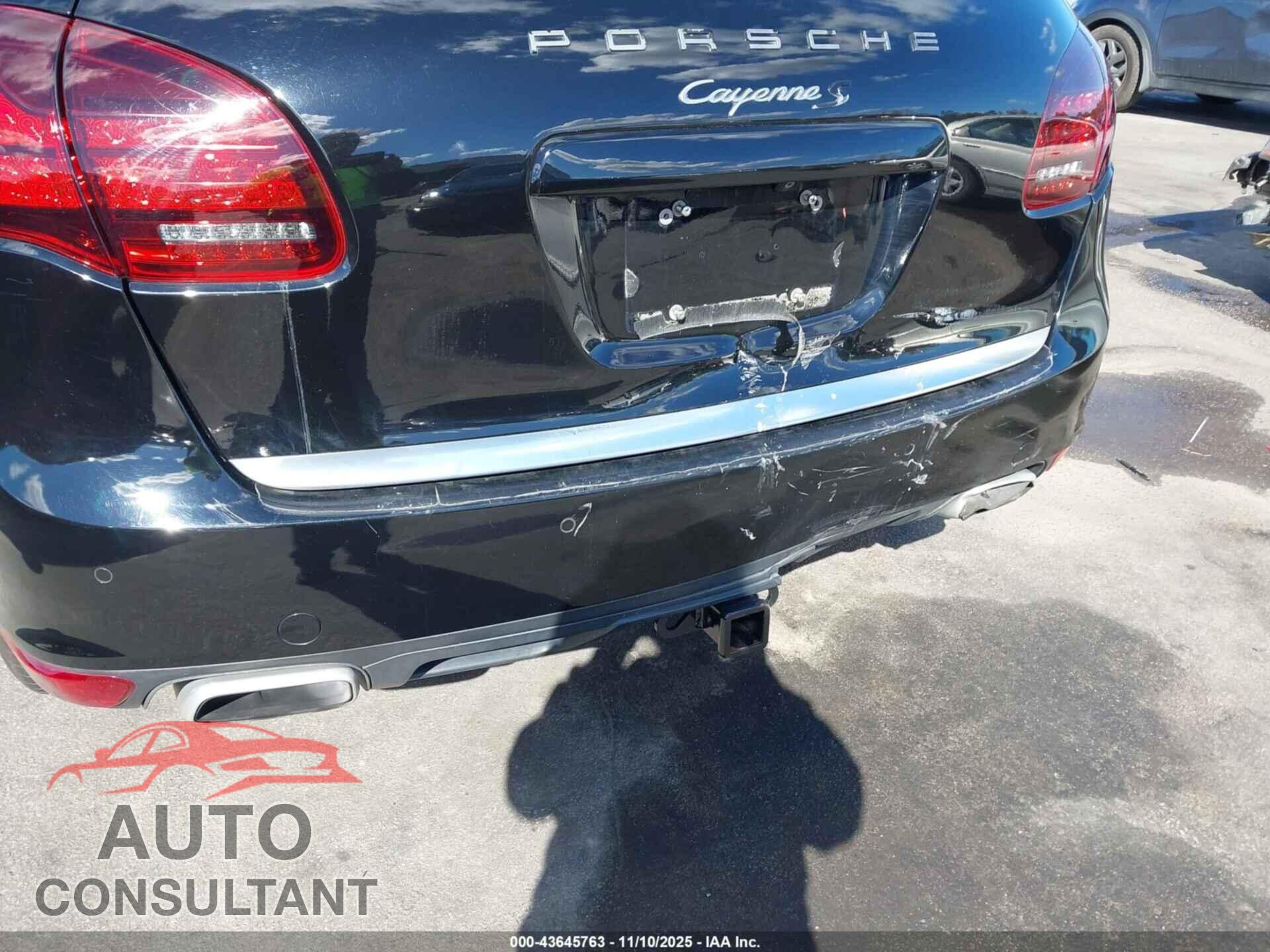PORSCHE CAYENNE 2012 - WP1AB2A21CLA44729