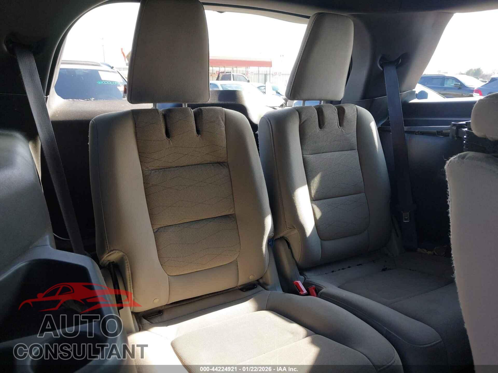FORD EXPLORER 2013 - 1FM5K7B81DGC83156