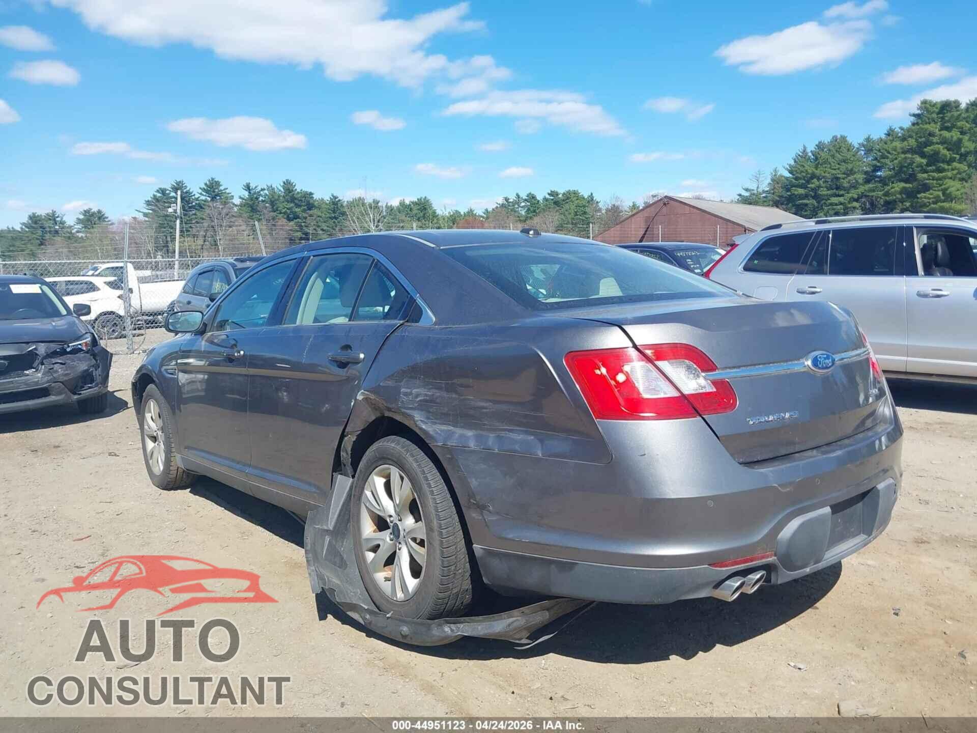 FORD TAURUS 2012 - 1FAHP2EW4CG111921
