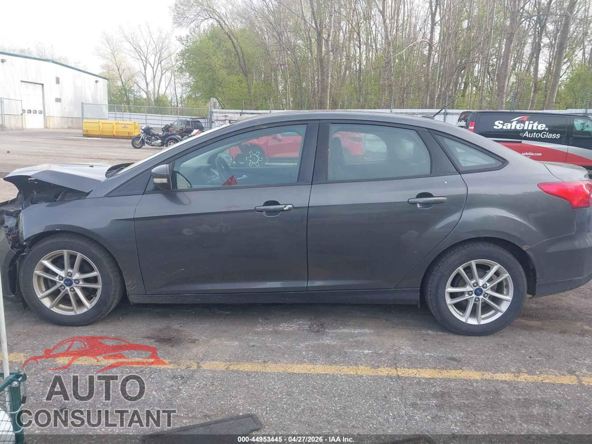 FORD FOCUS 2016 - 1FADP3F2XGL244504