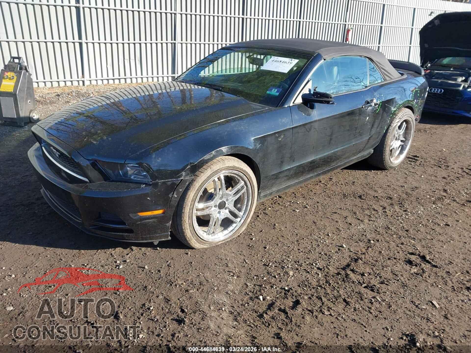 FORD MUSTANG 2014 - 1ZVBP8EM8E5208388