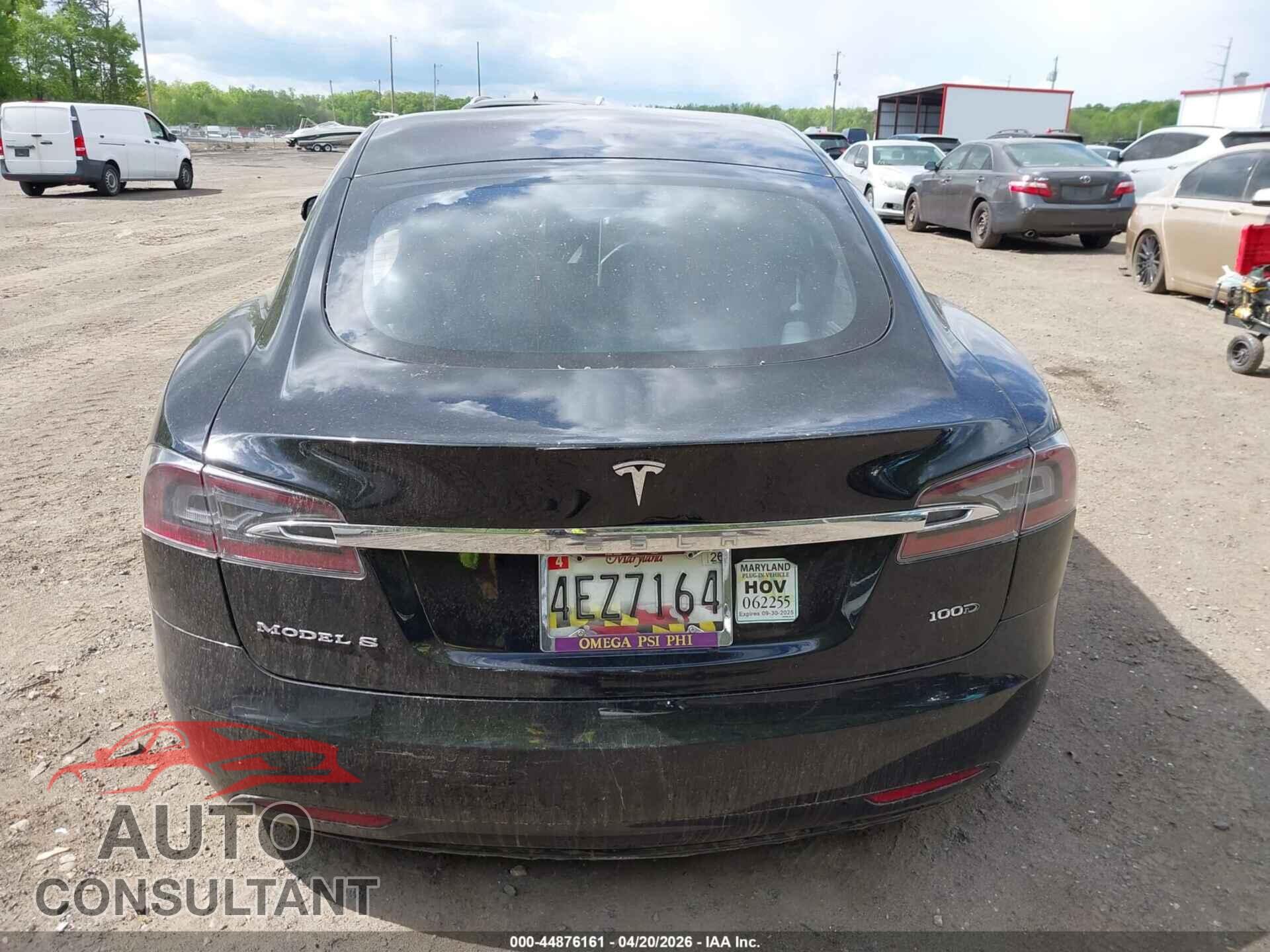 TESLA MODEL S 2018 - 5YJSA1E23JF295149