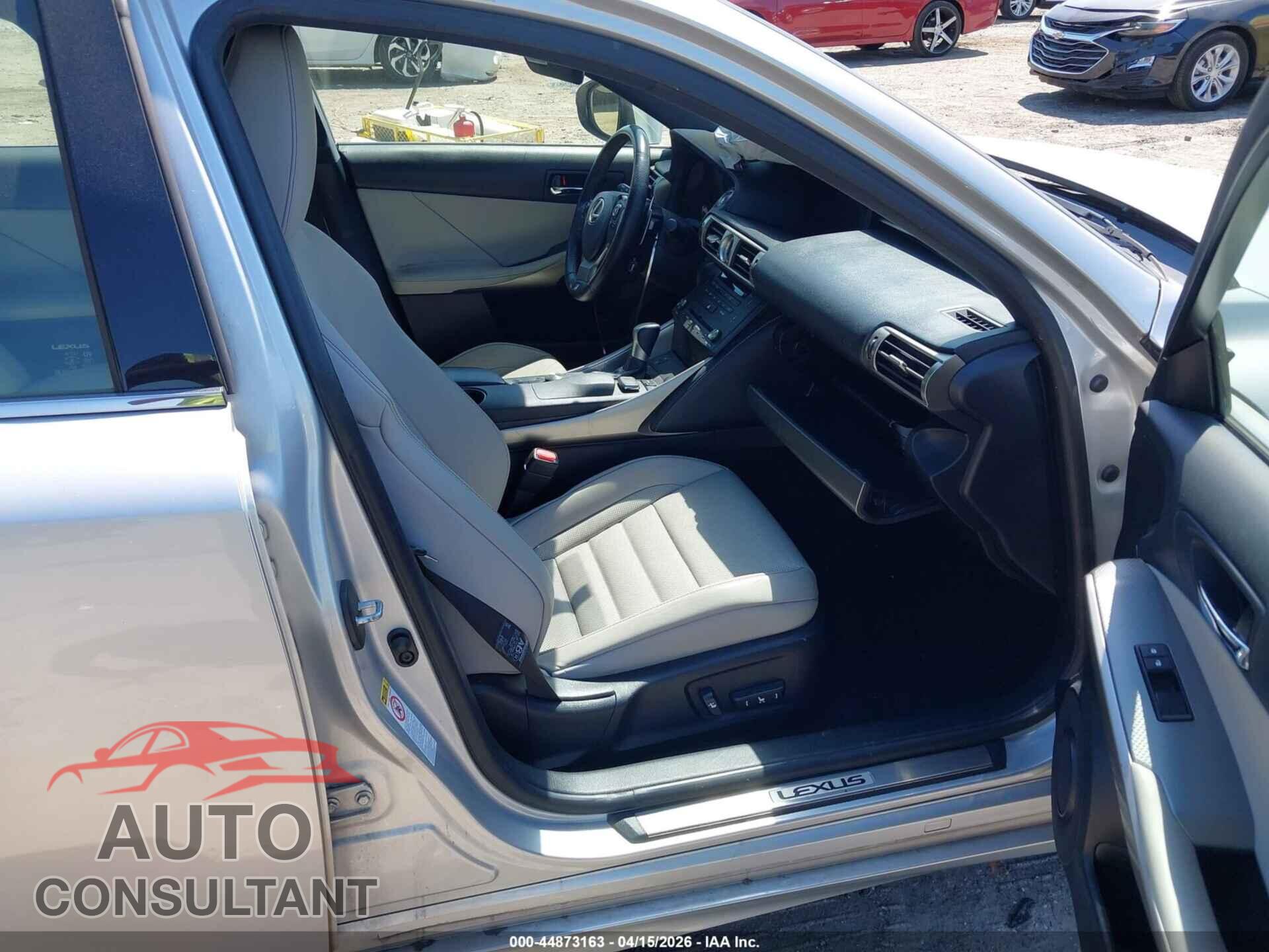 LEXUS IS 250 2015 - JTHBF1D20F5056135