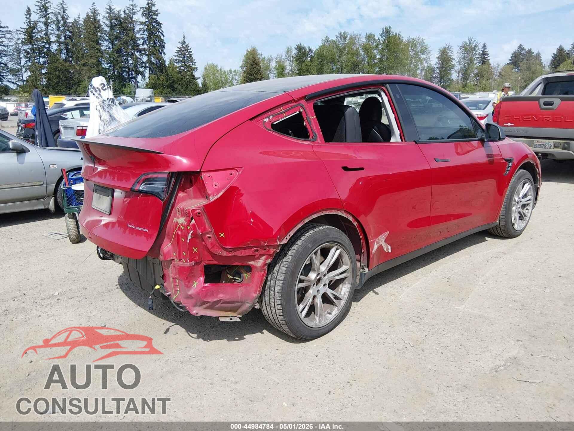 TESLA MODEL Y 2023 - 7SAYGAEE7PF709743