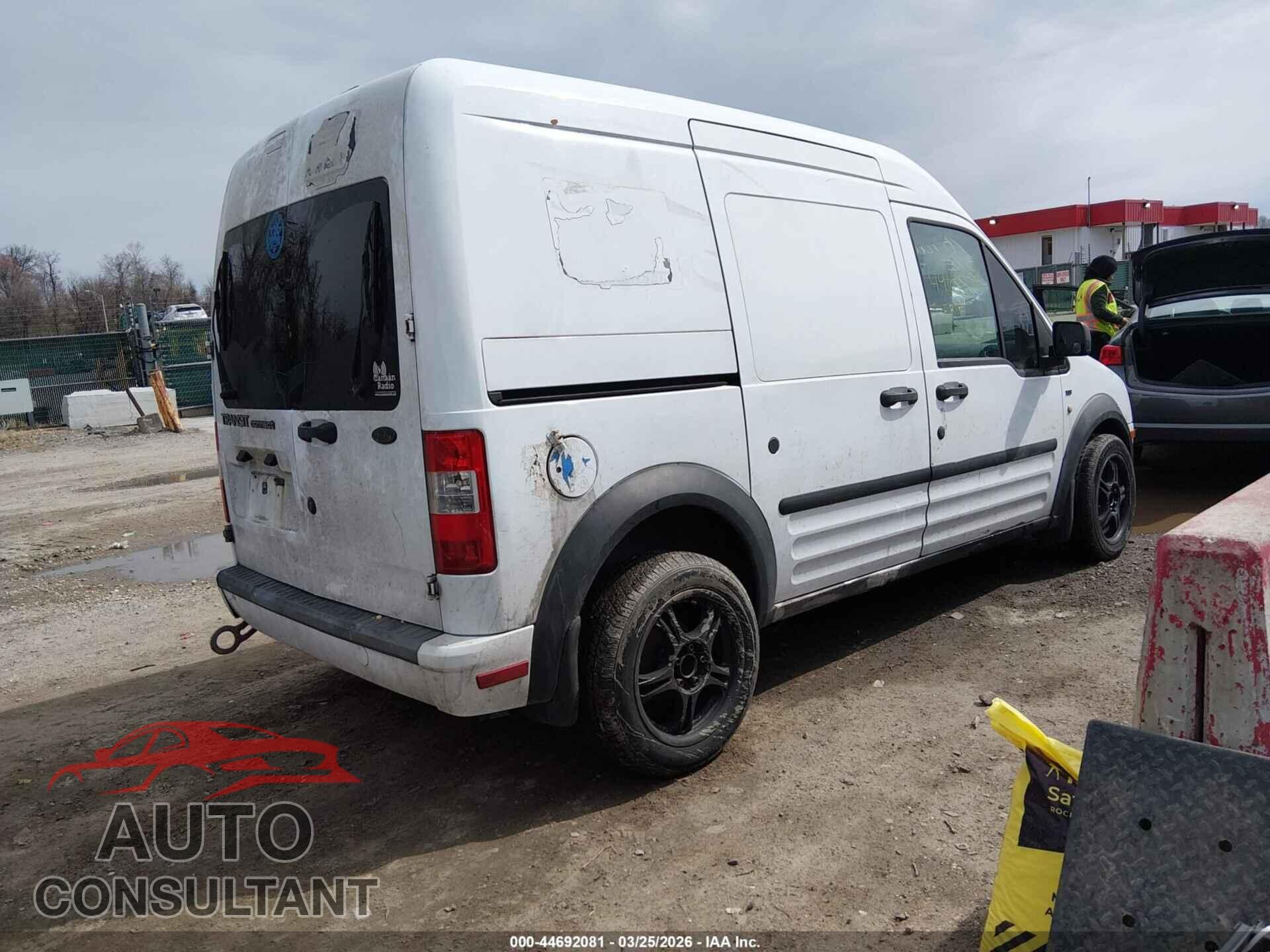 FORD TRANSIT CONNECT 2010 - NM0LS7DN2AT024030