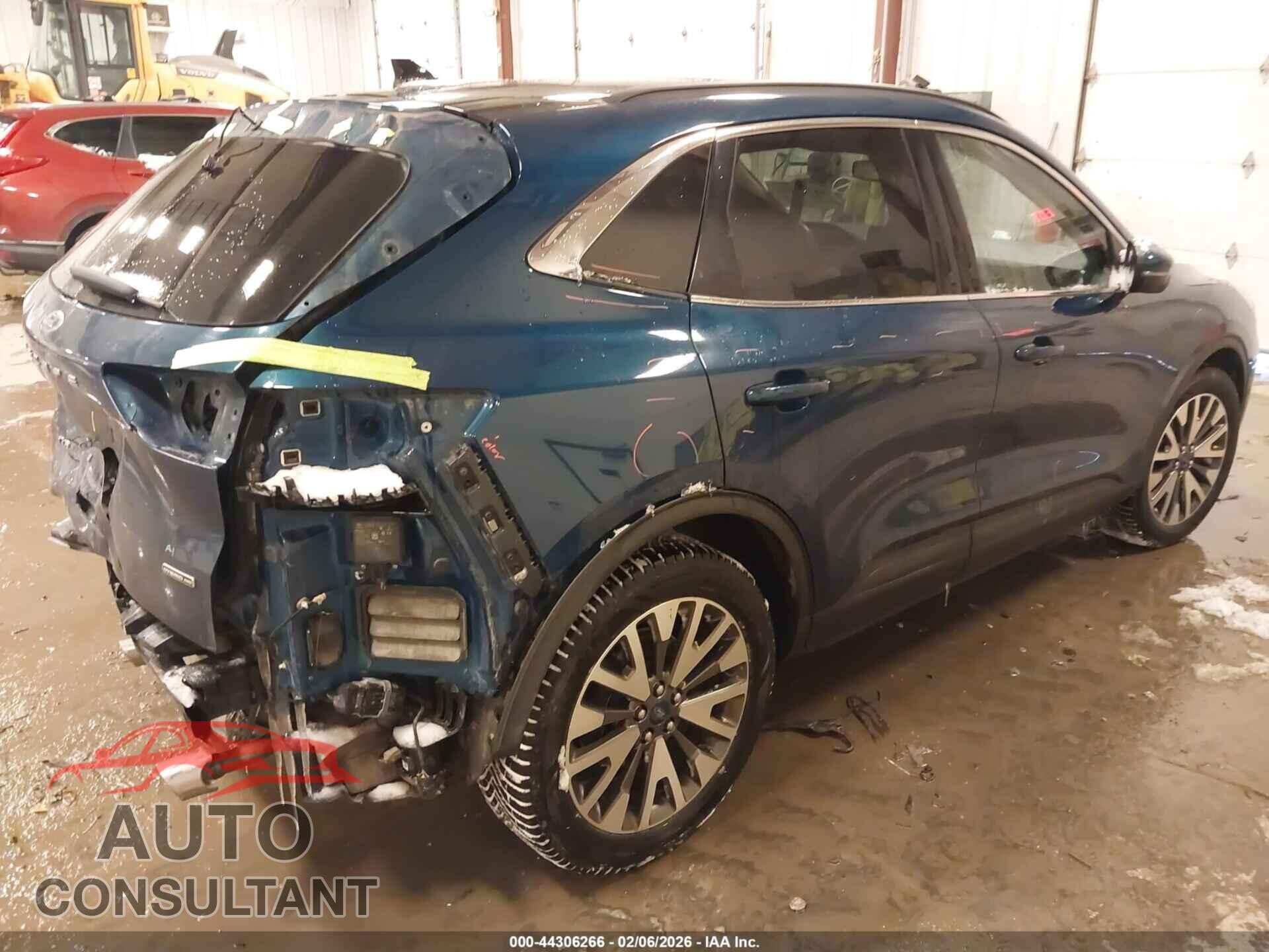 FORD ESCAPE 2020 - 1FMCU9DZ1LUA52180