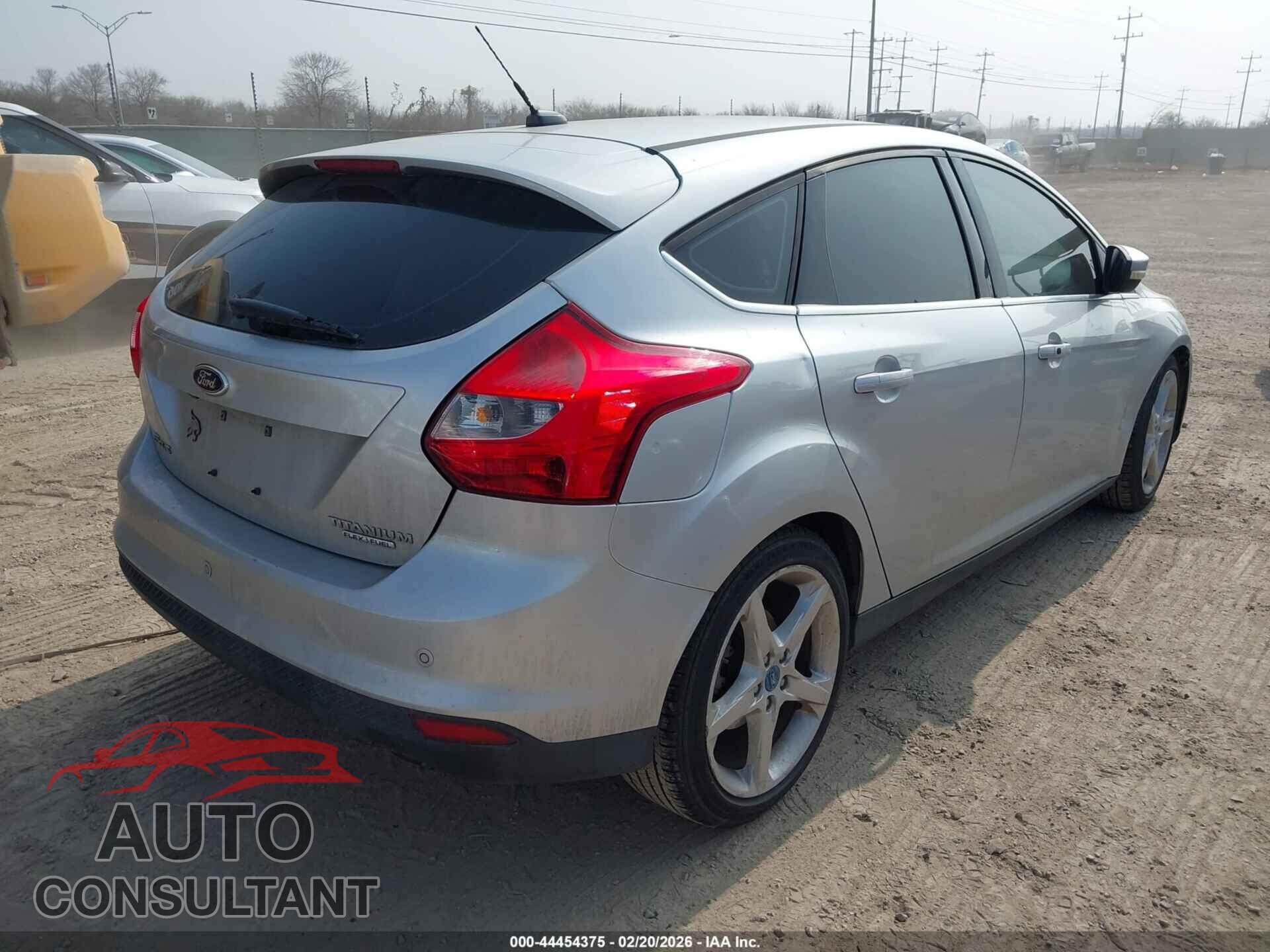 FORD FOCUS 2013 - 1FADP3N27DL220304