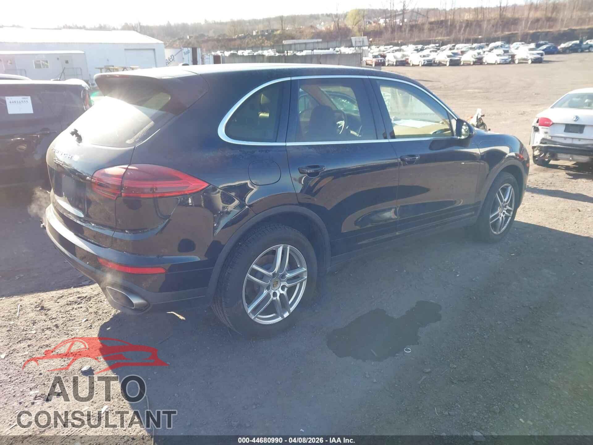 PORSCHE CAYENNE 2016 - WP1AA2A22GLA11487