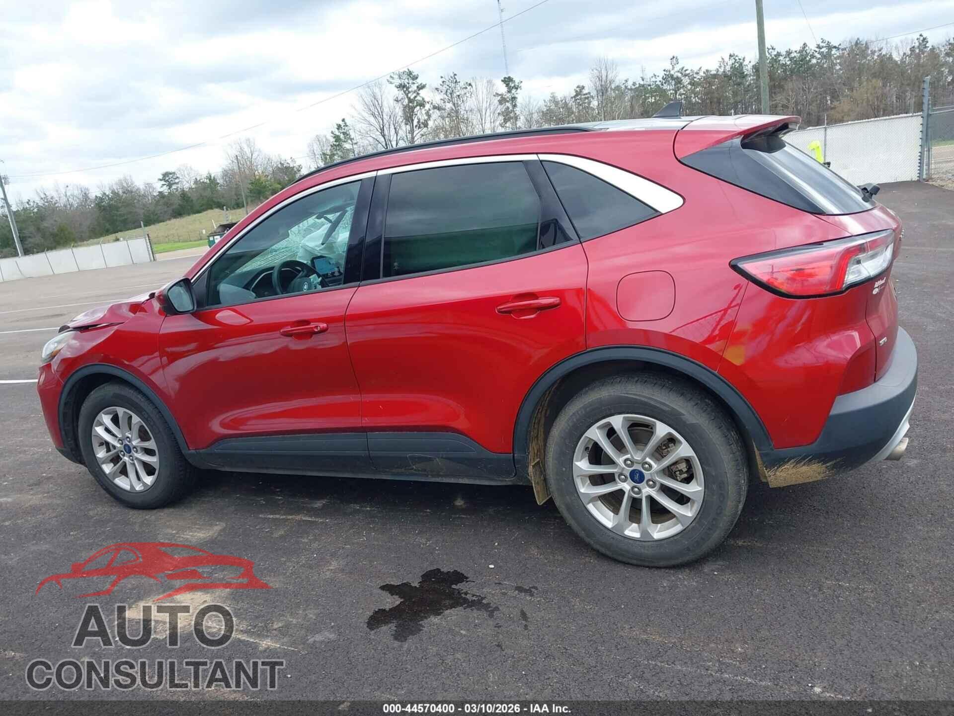 FORD ESCAPE 2020 - 1FMCU0G60LUC49502