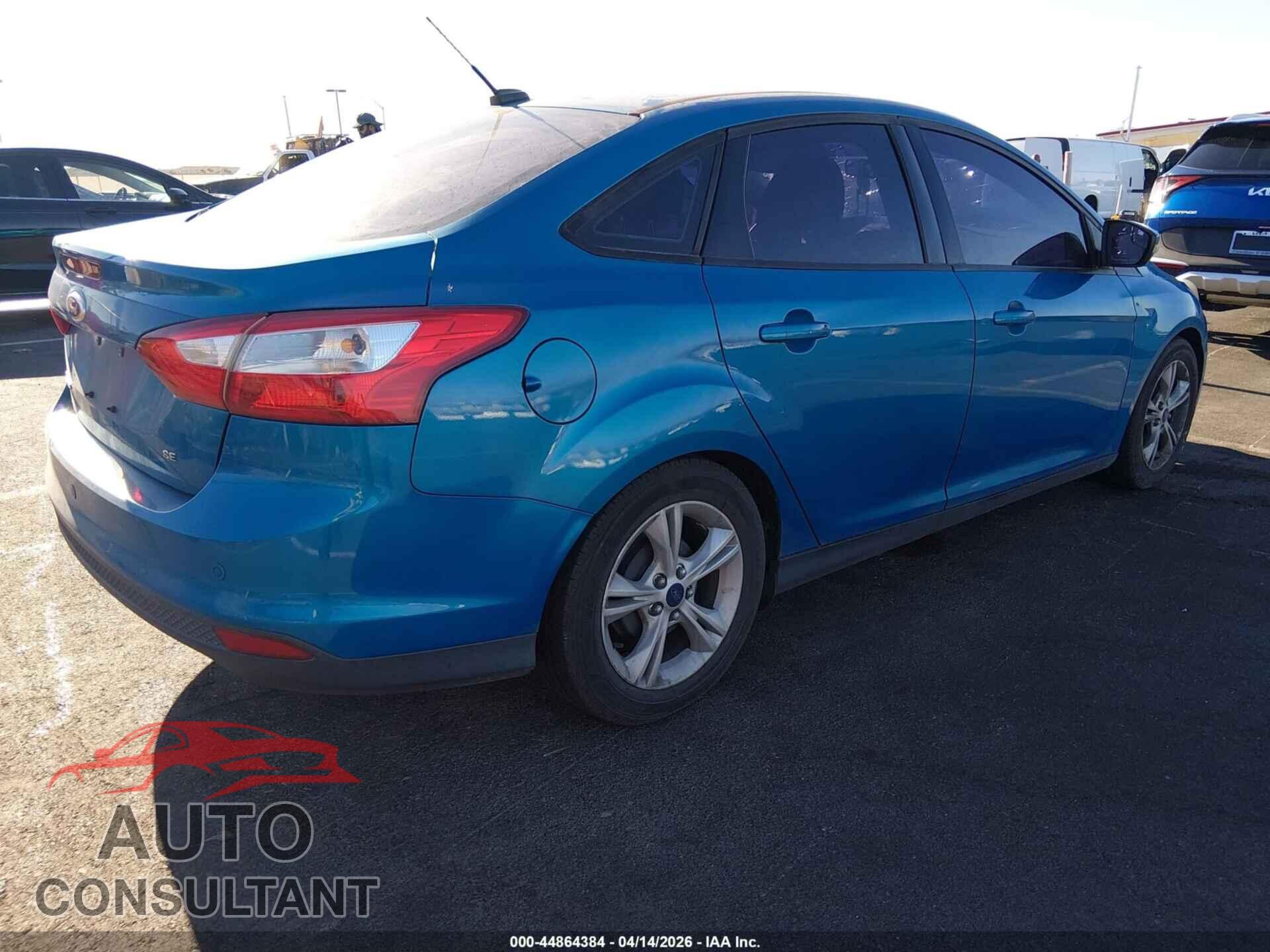 FORD FOCUS 2014 - 1FADP3F22EL399397