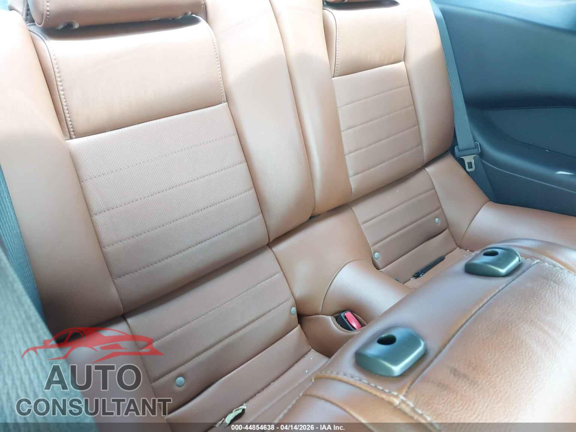 FORD MUSTANG 2014 - 1ZVBP8CF7E5203283