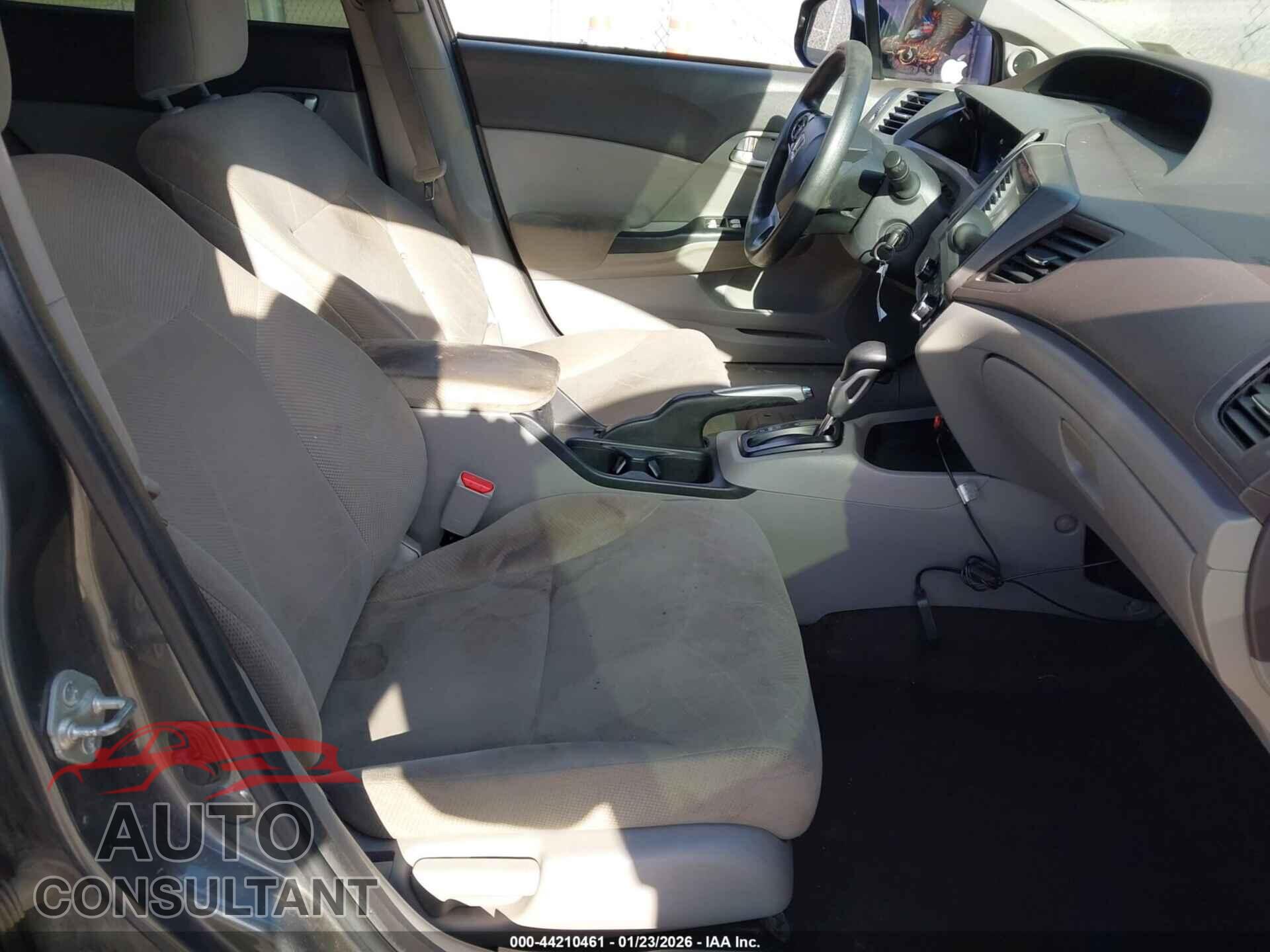 HONDA CIVIC 2012 - 2HGFB2F84CH522077
