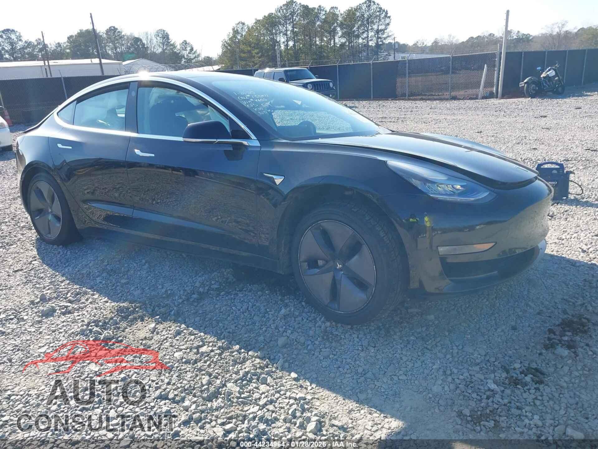 TESLA MODEL 3 2019 - 5YJ3E1EB4KF364652