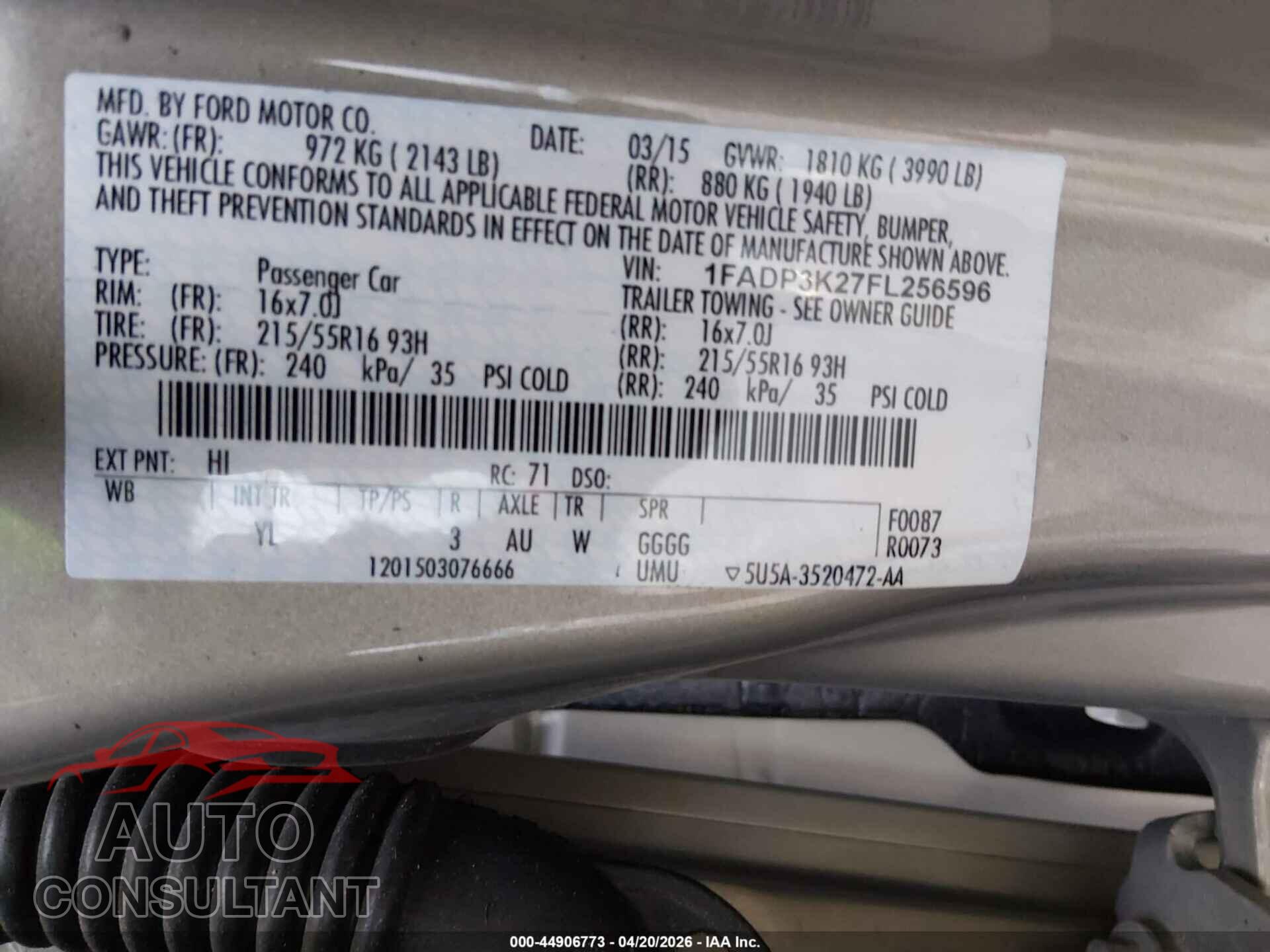 FORD FOCUS 2015 - 1FADP3K27FL256596