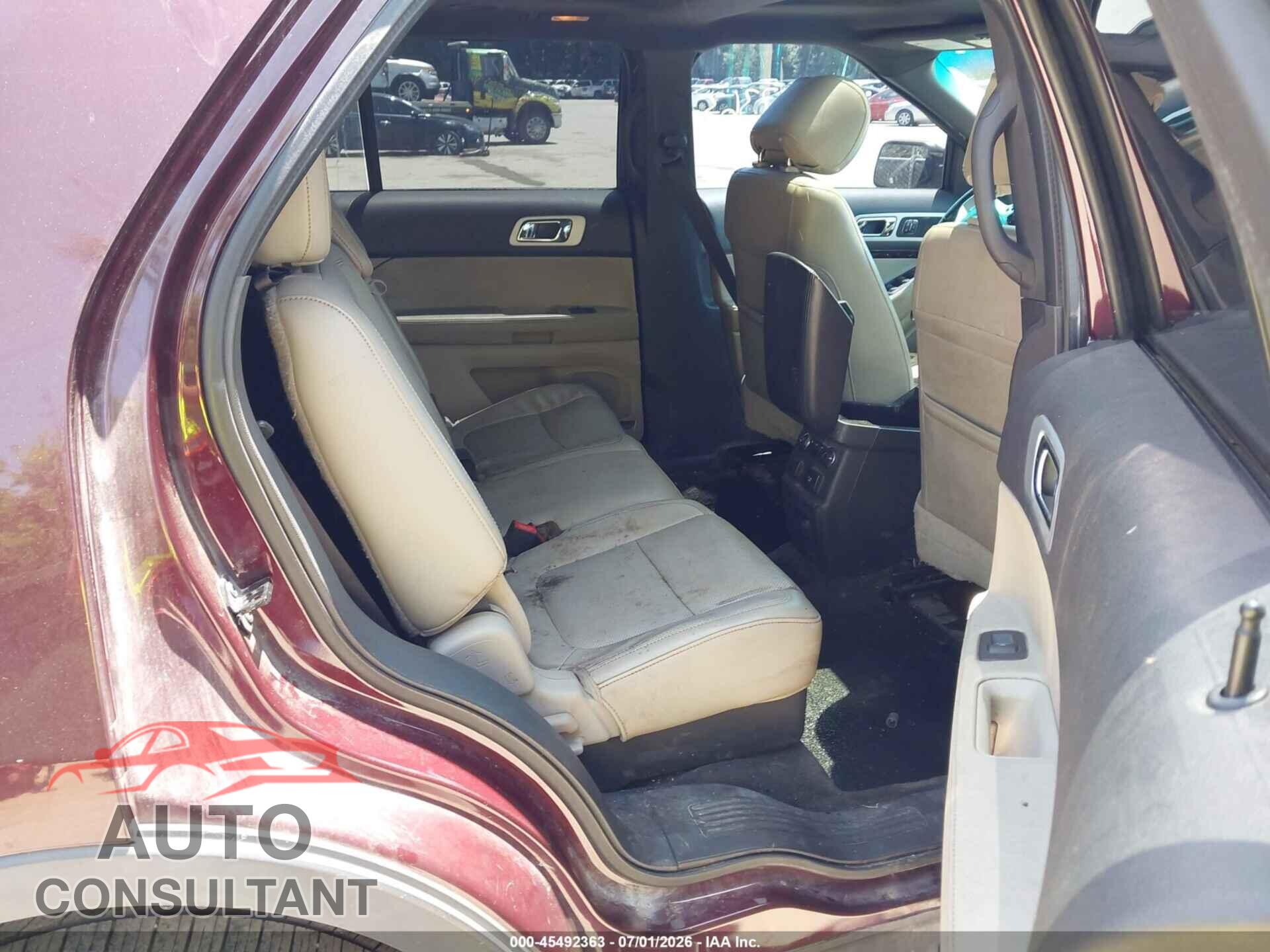 FORD EXPLORER 2011 - 1FMHK8F85BGA01532