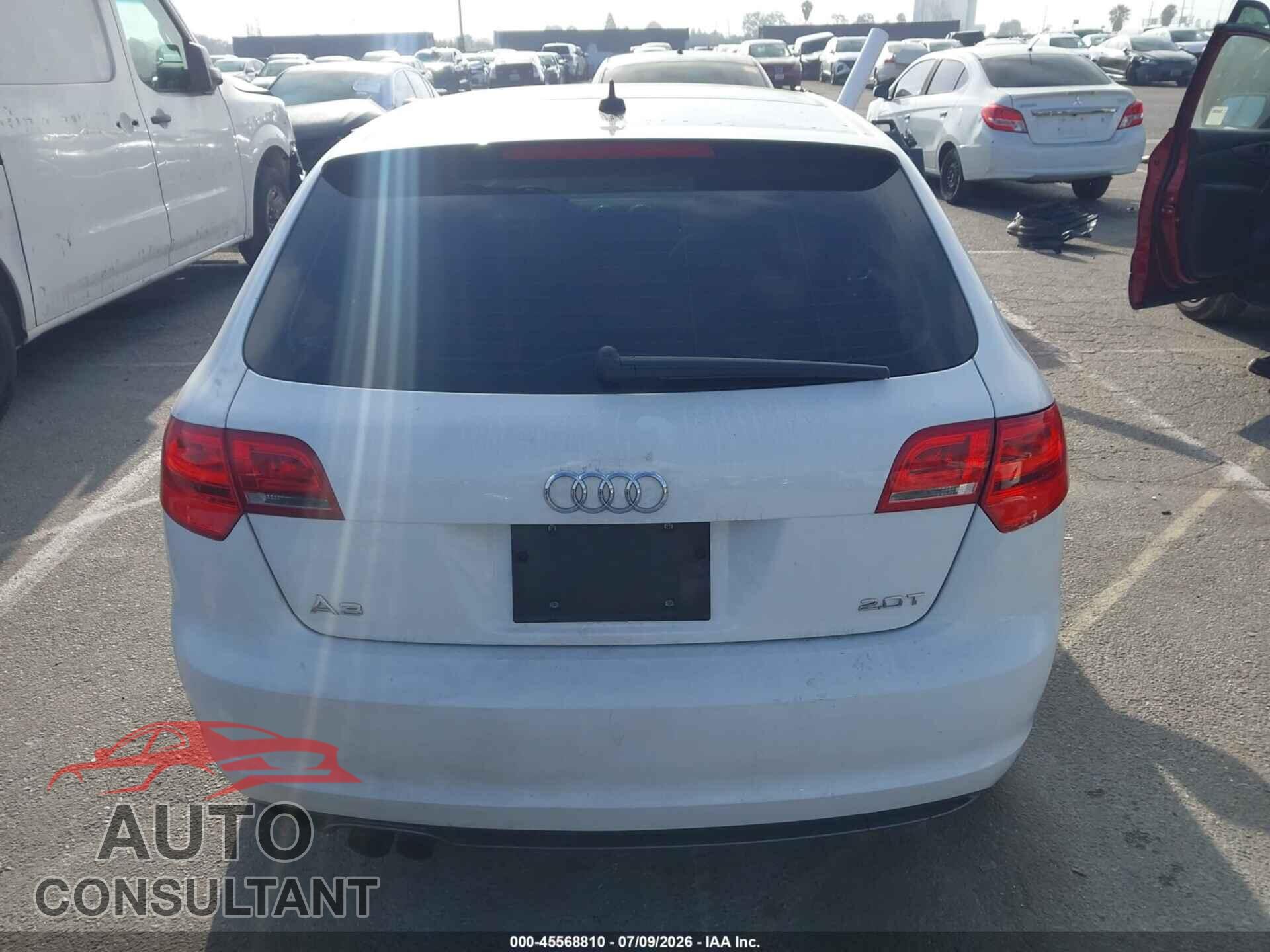 AUDI A3 2012 - WAUBEAFM2CA051781