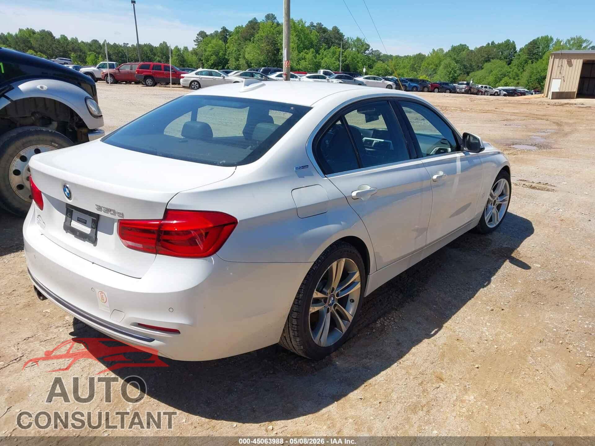 BMW 330E 2017 - WBA8E1C56HK479846
