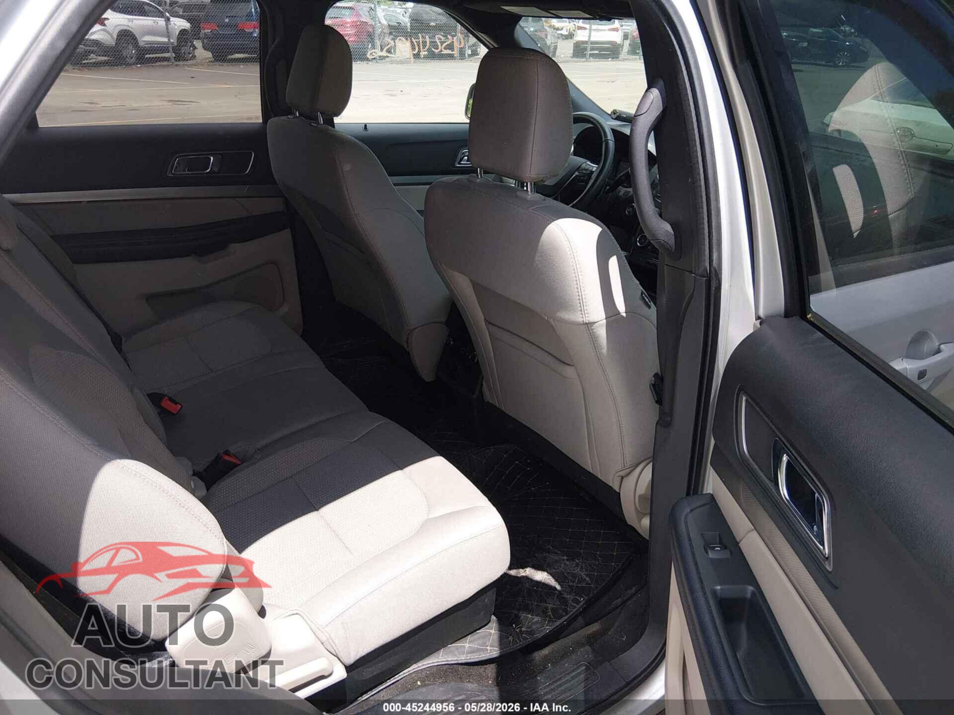 FORD EXPLORER 2018 - 1FM5K8DH7JGB37083