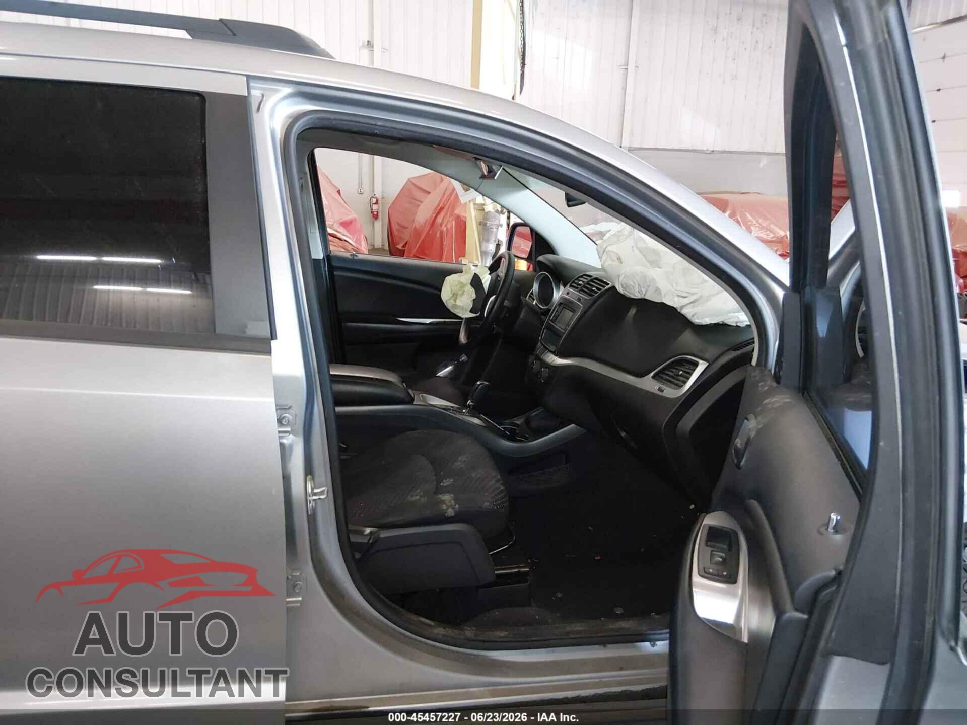 DODGE JOURNEY 2017 - 3C4PDCAB2HT527332