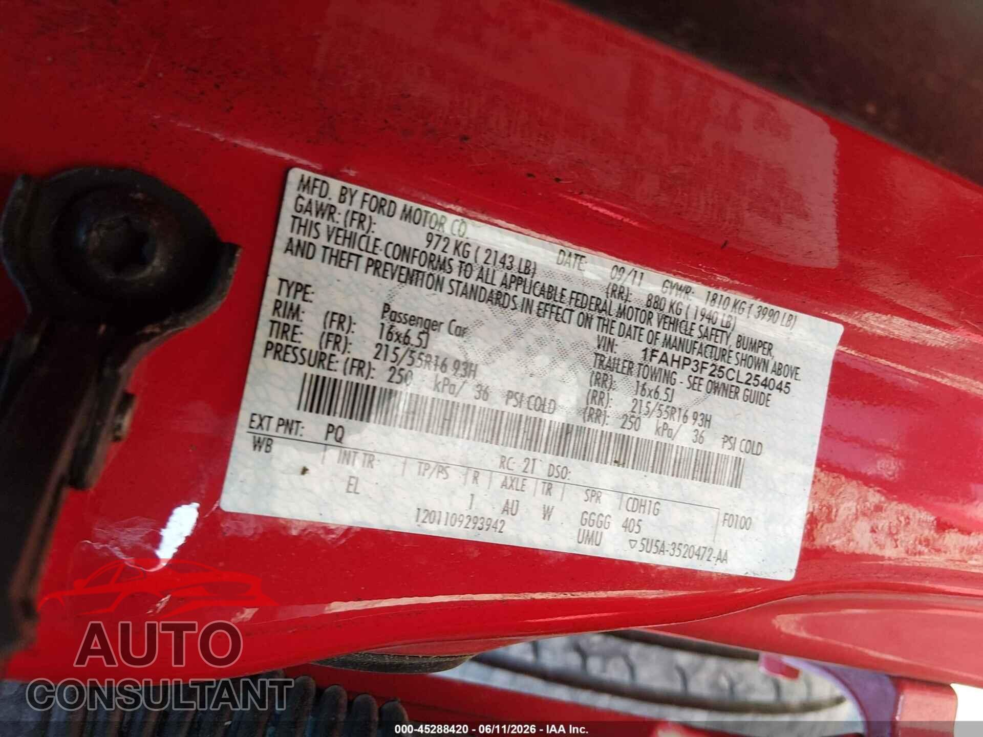 FORD FOCUS 2012 - 1FAHP3F25CL254045