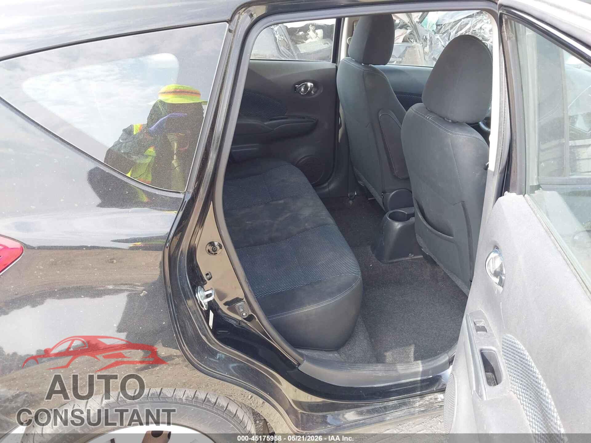 NISSAN VERSA NOTE 2017 - 3N1CE2CP1HL367302