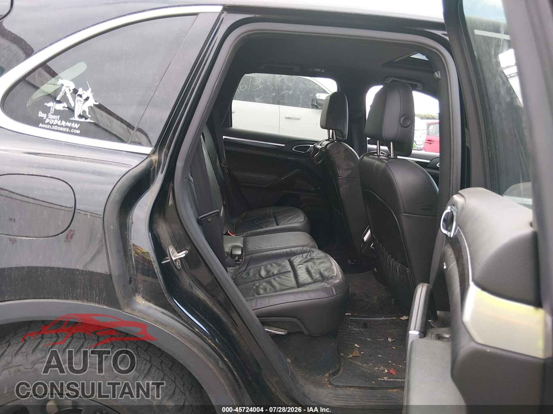 PORSCHE CAYENNE 2012 - WP1AA2A23CLA09693