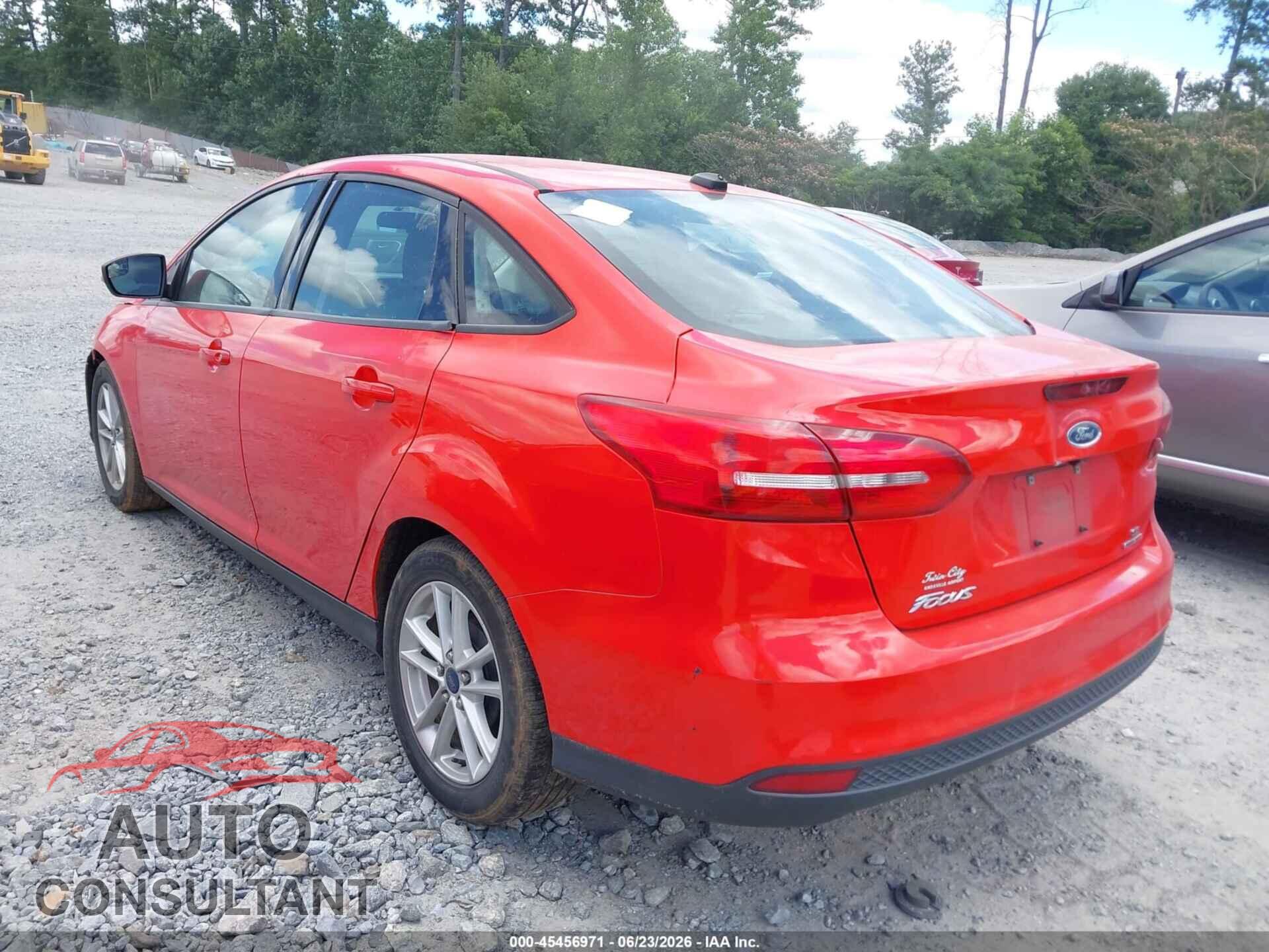 FORD FOCUS 2015 - 1FADP3F22FL233785