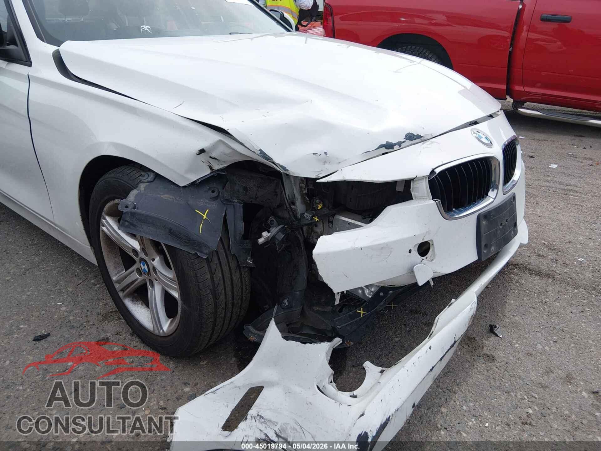 BMW 320I 2015 - WBA3C3G52FNS74641