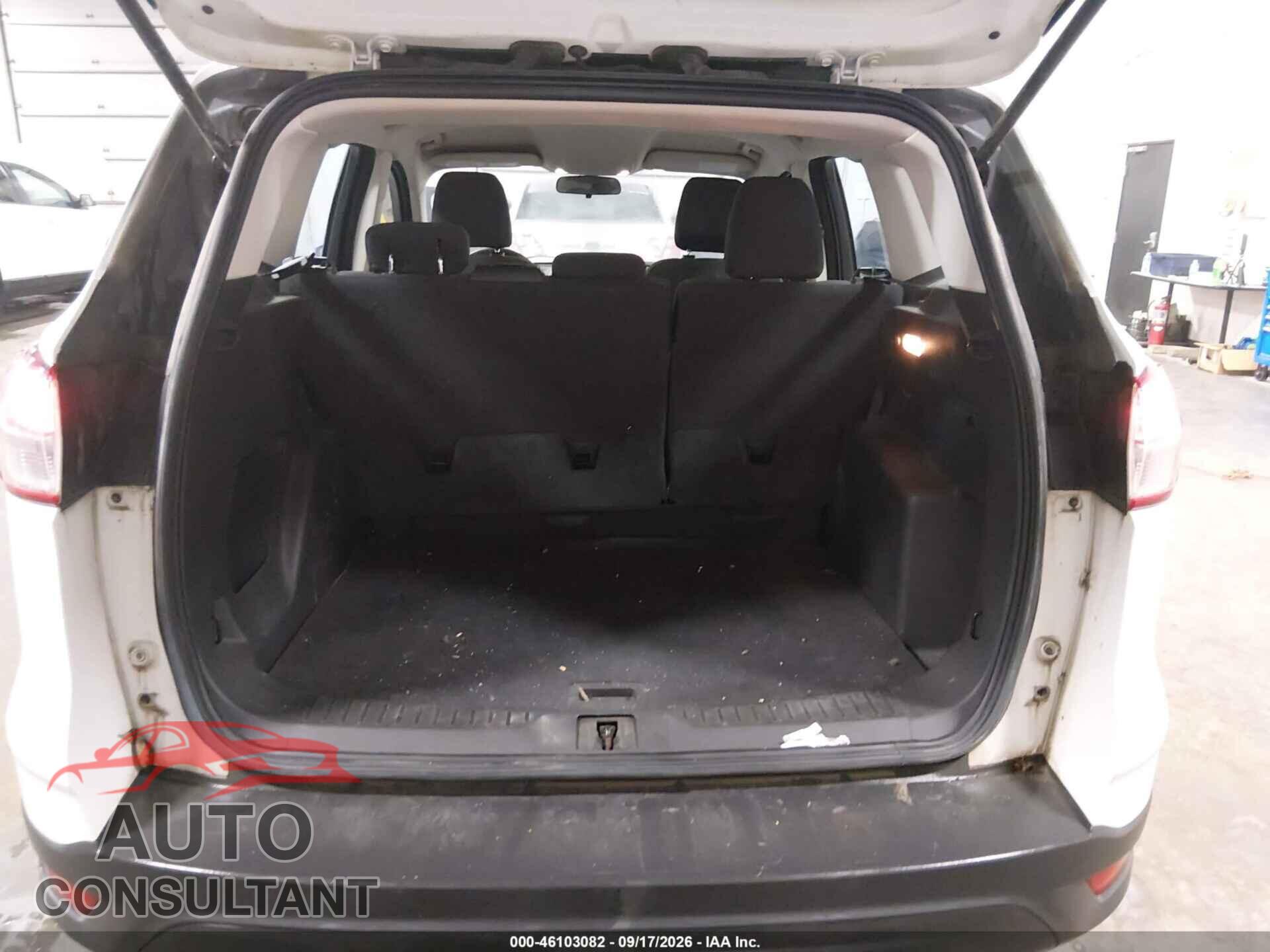 FORD ESCAPE 2015 - 1FMCU0F73FUC25368