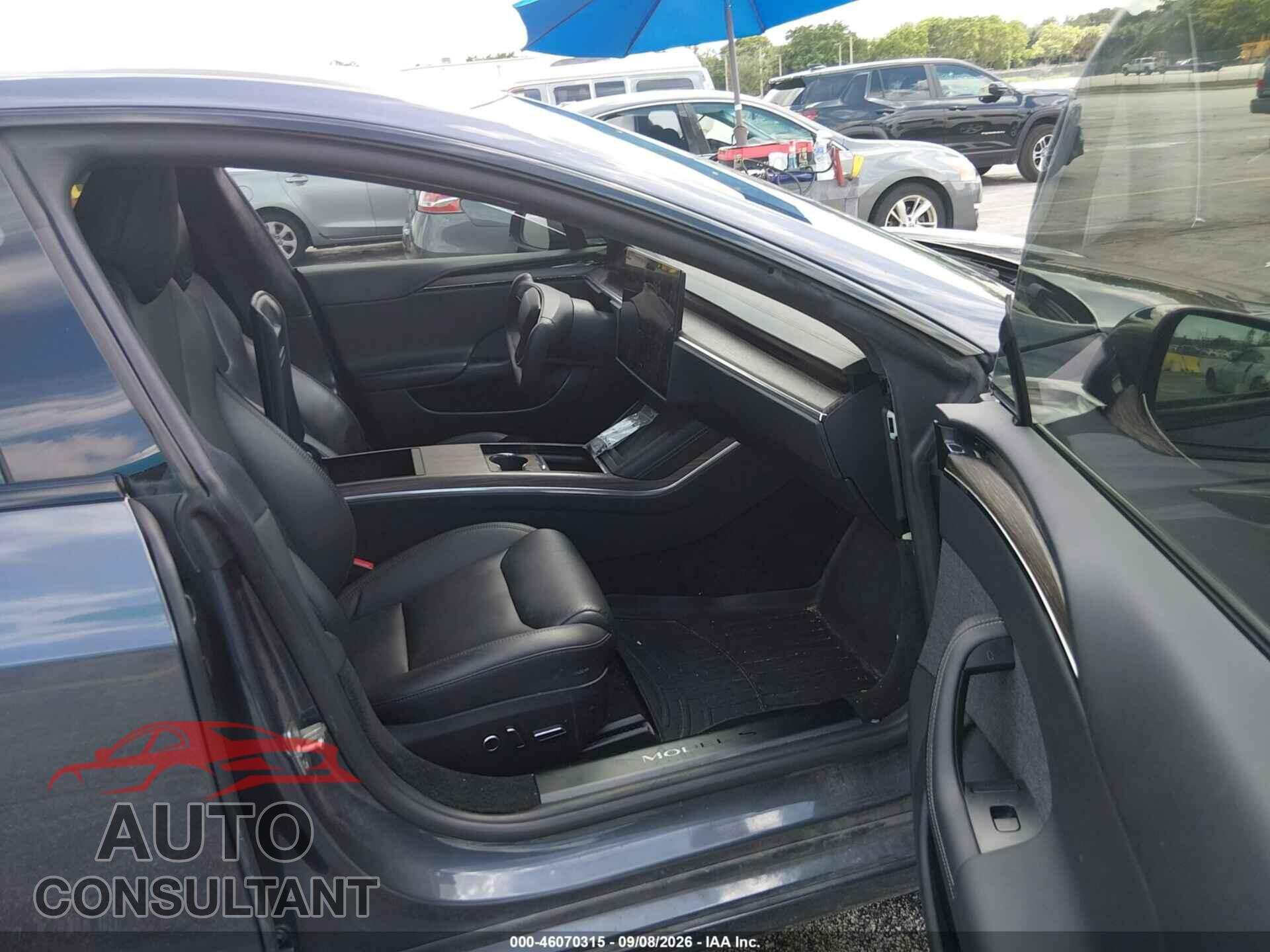TESLA MODEL S 2021 - 5YJSA1E5XMF428830