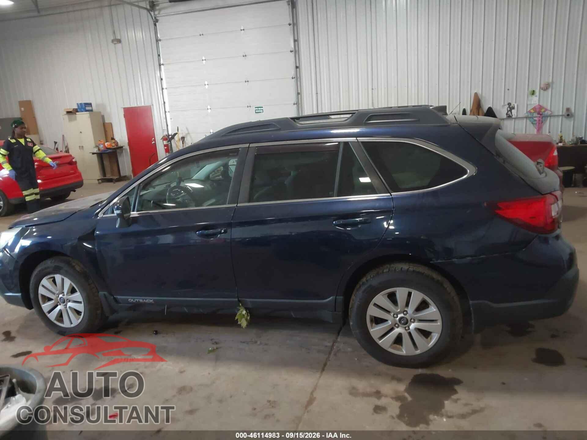 SUBARU OUTBACK 2018 - 4S4BSAFC3J3241976