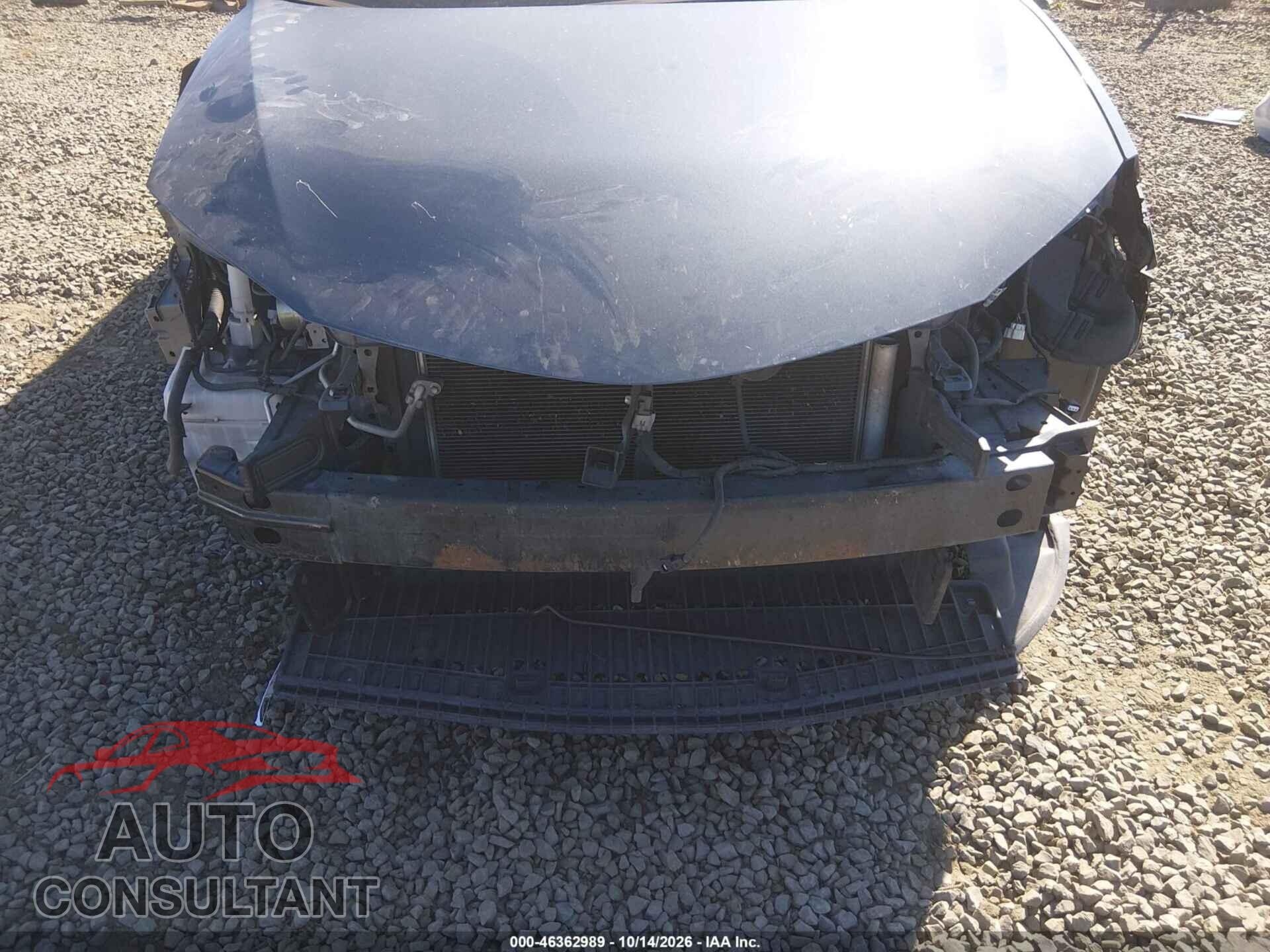 TOYOTA COROLLA 2017 - 2T1BURHE8HC843298