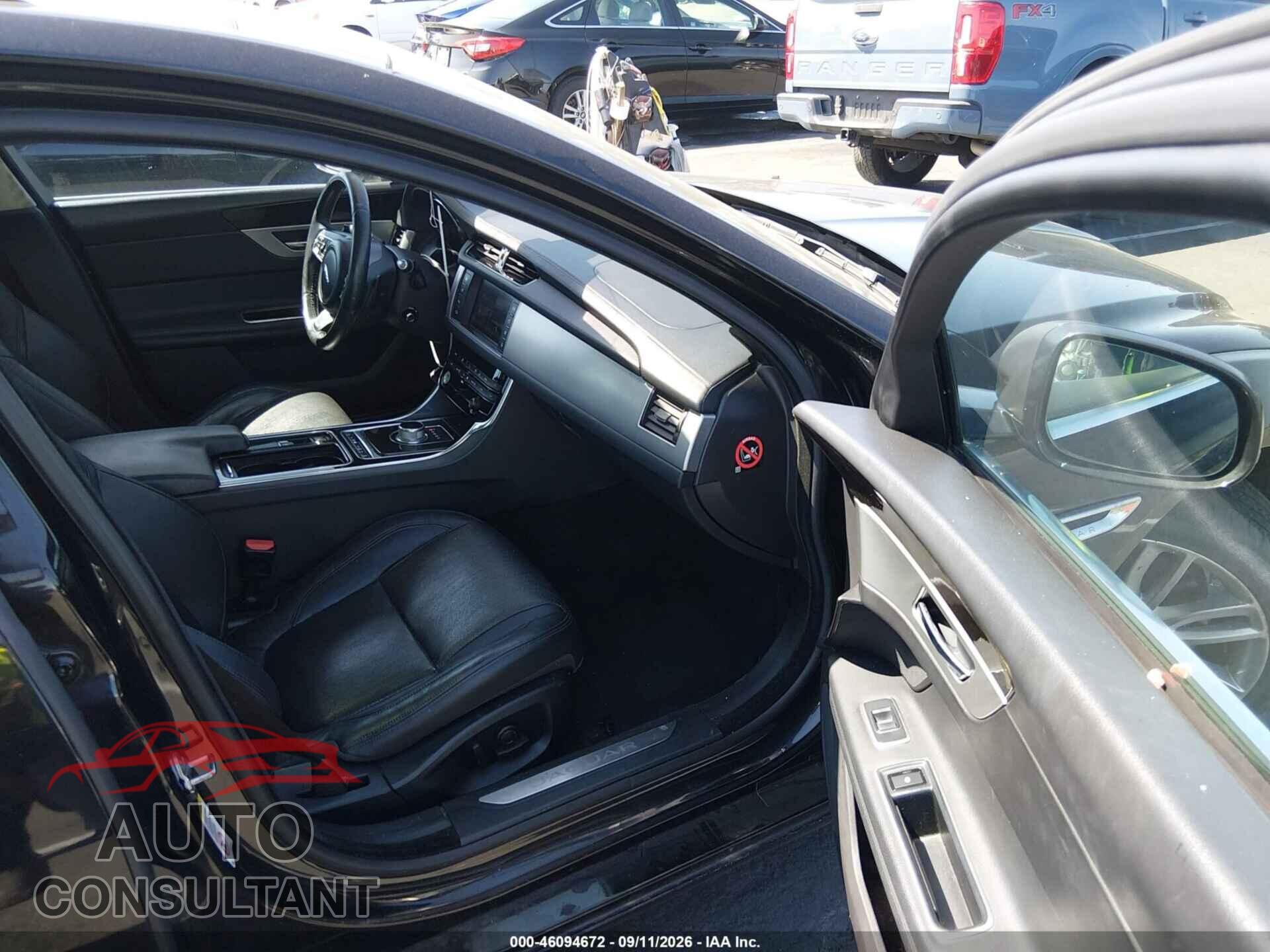 JAGUAR XF 2016 - SAJBE4BV3GCY08928