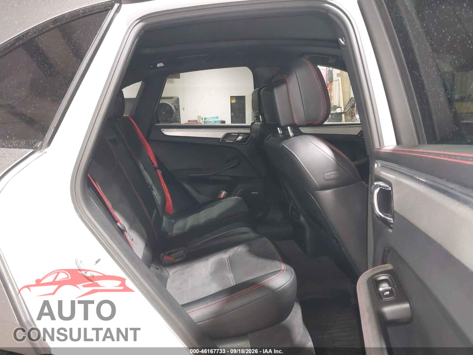 PORSCHE MACAN 2017 - WP1AG2A51HLB50455