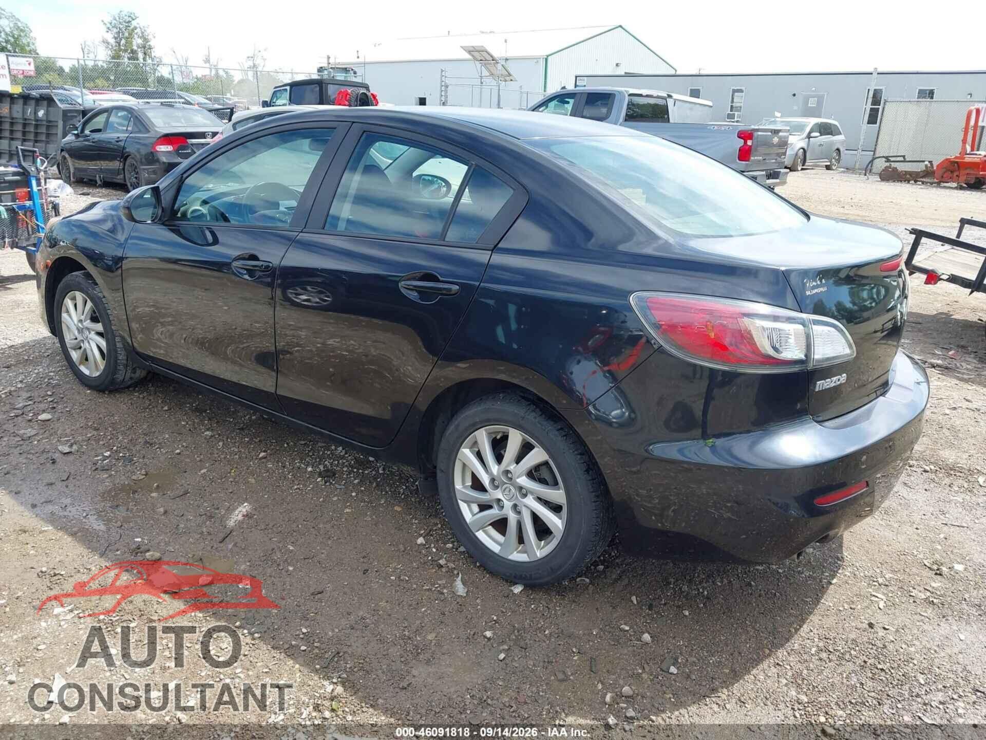 MAZDA MAZDA3 2012 - JM1BL1V86C1663138