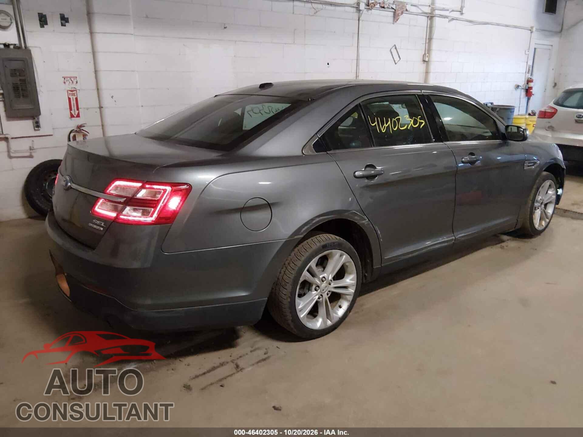 FORD TAURUS 2013 - 1FAHP2E89DG221348