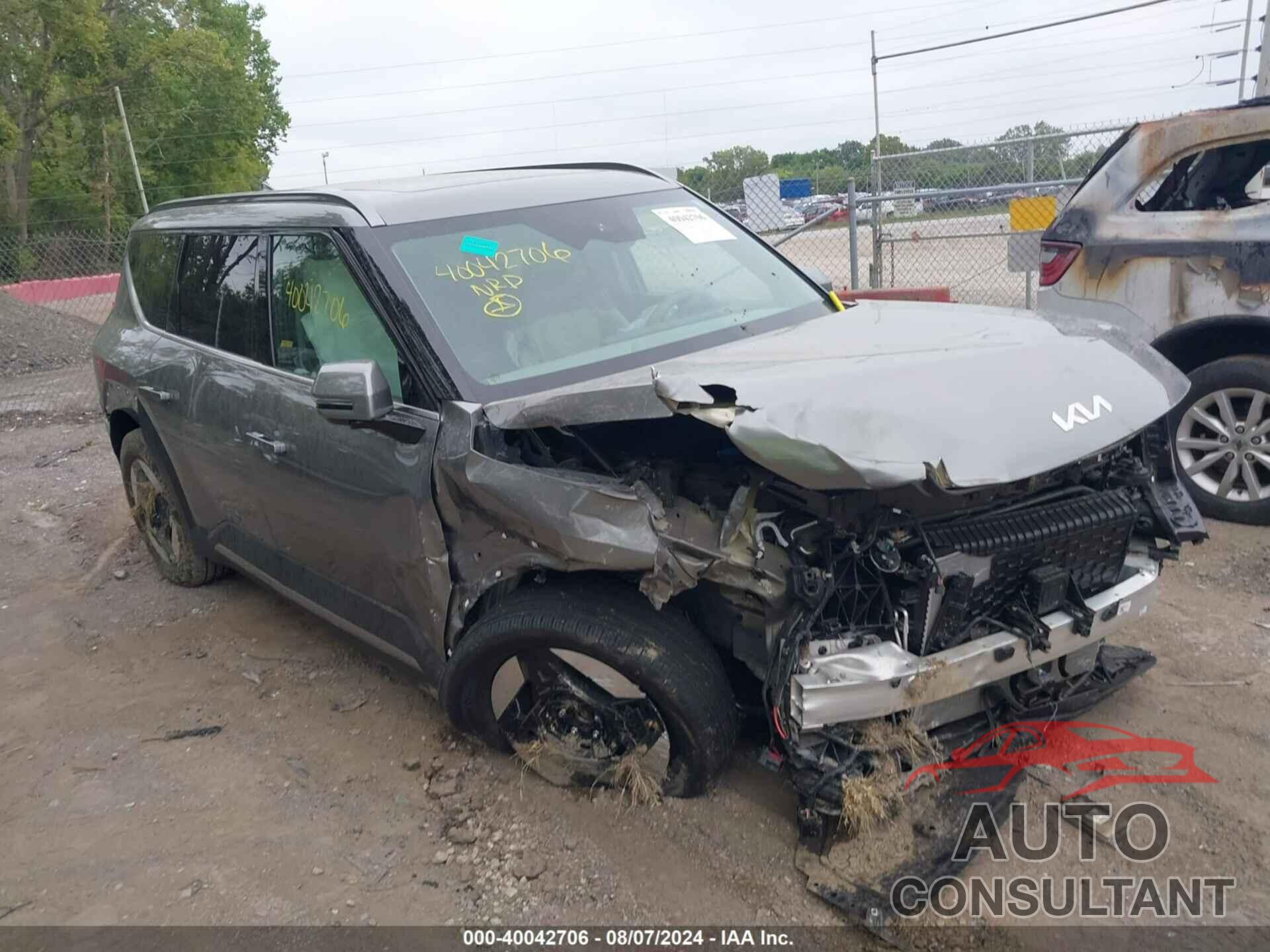 KIA EV9 2024 - KNDAFFS54R6037545