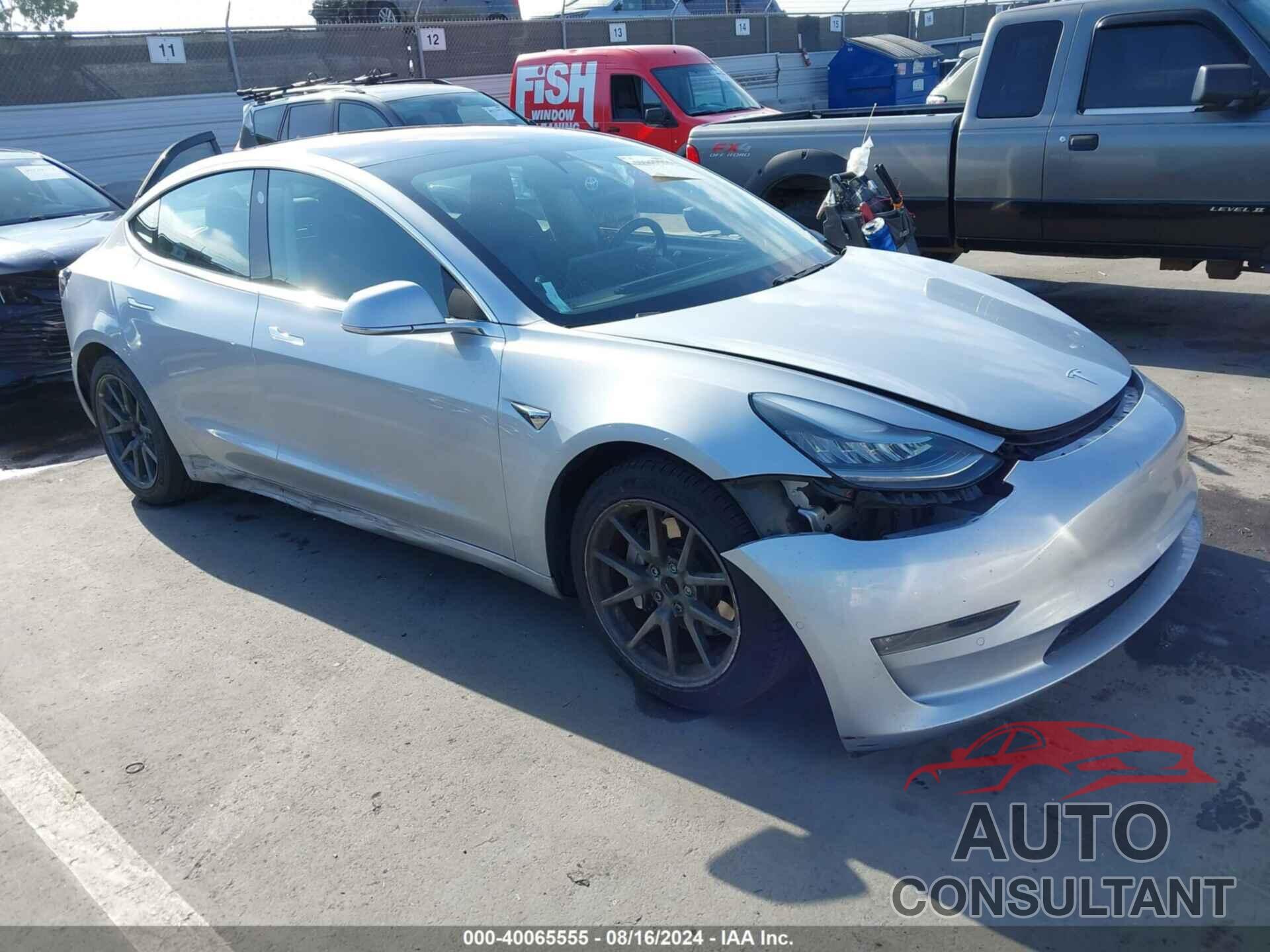 TESLA MODEL 3 2018 - 5YJ3E1EA6JF077366