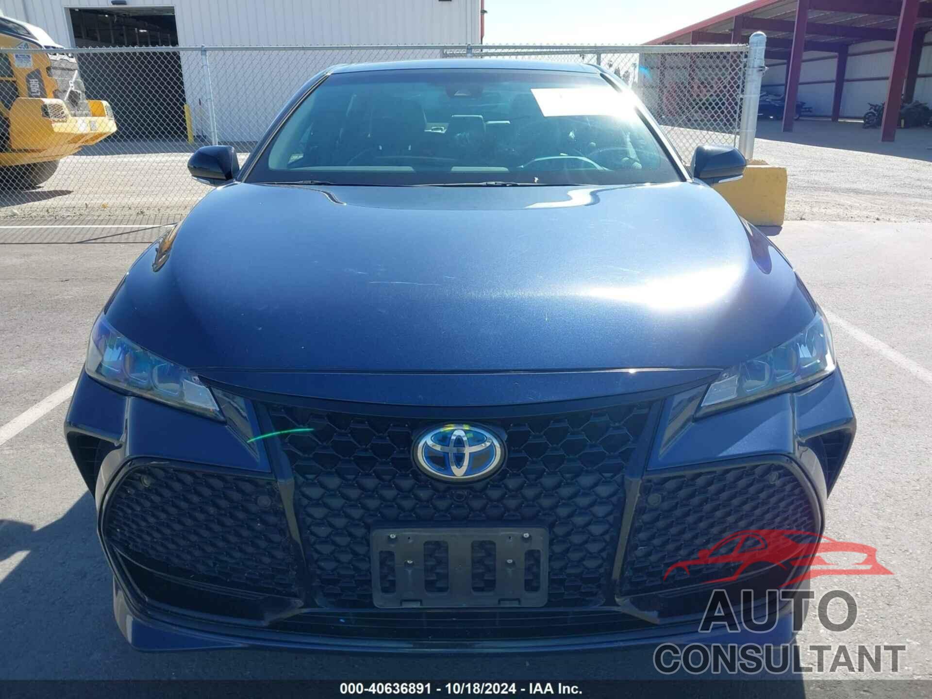 TOYOTA AVALON HYBRID 2019 - 4T1B21FB5KU008815