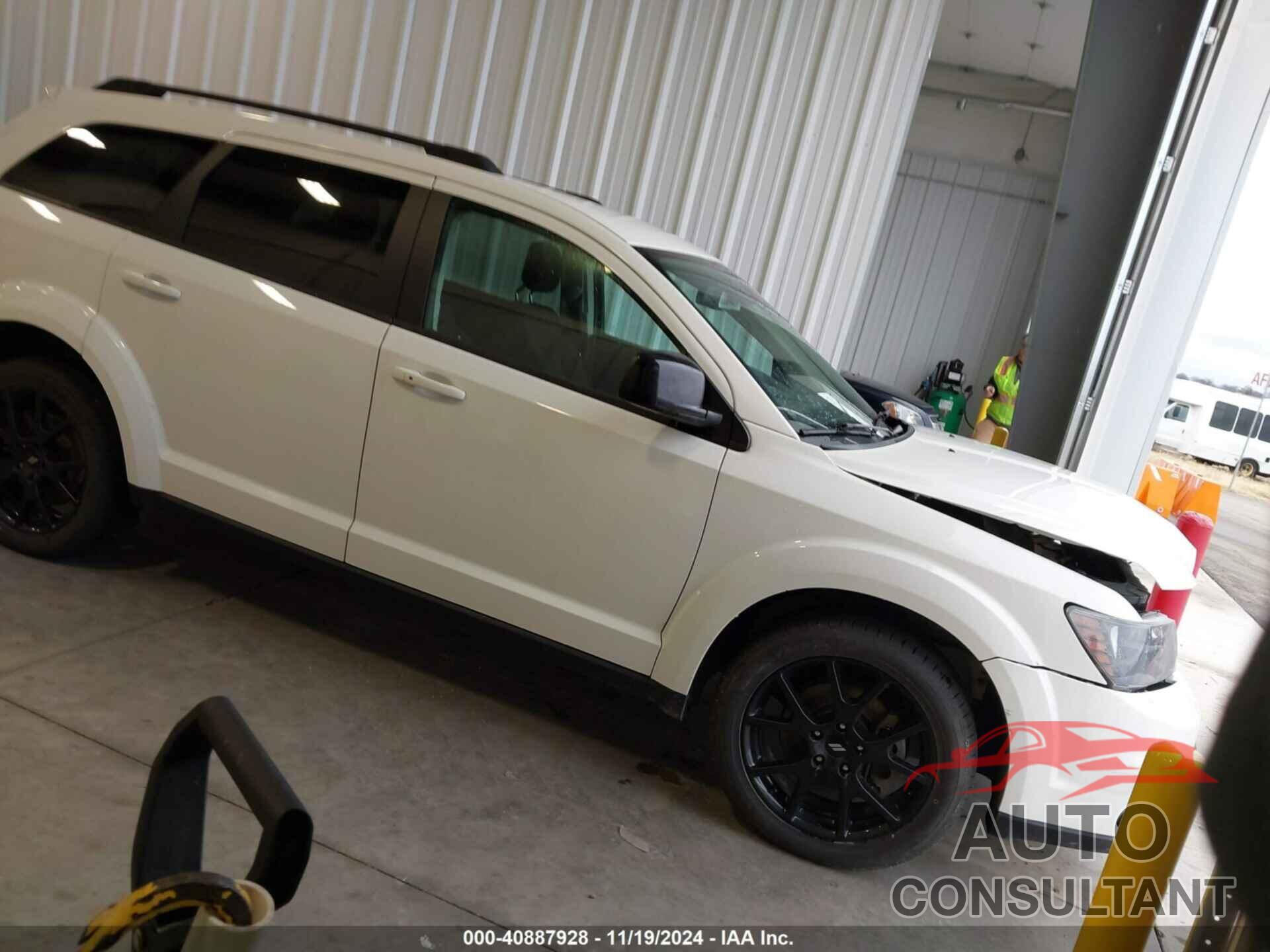 DODGE JOURNEY 2019 - 3C4PDCBB9KT798328