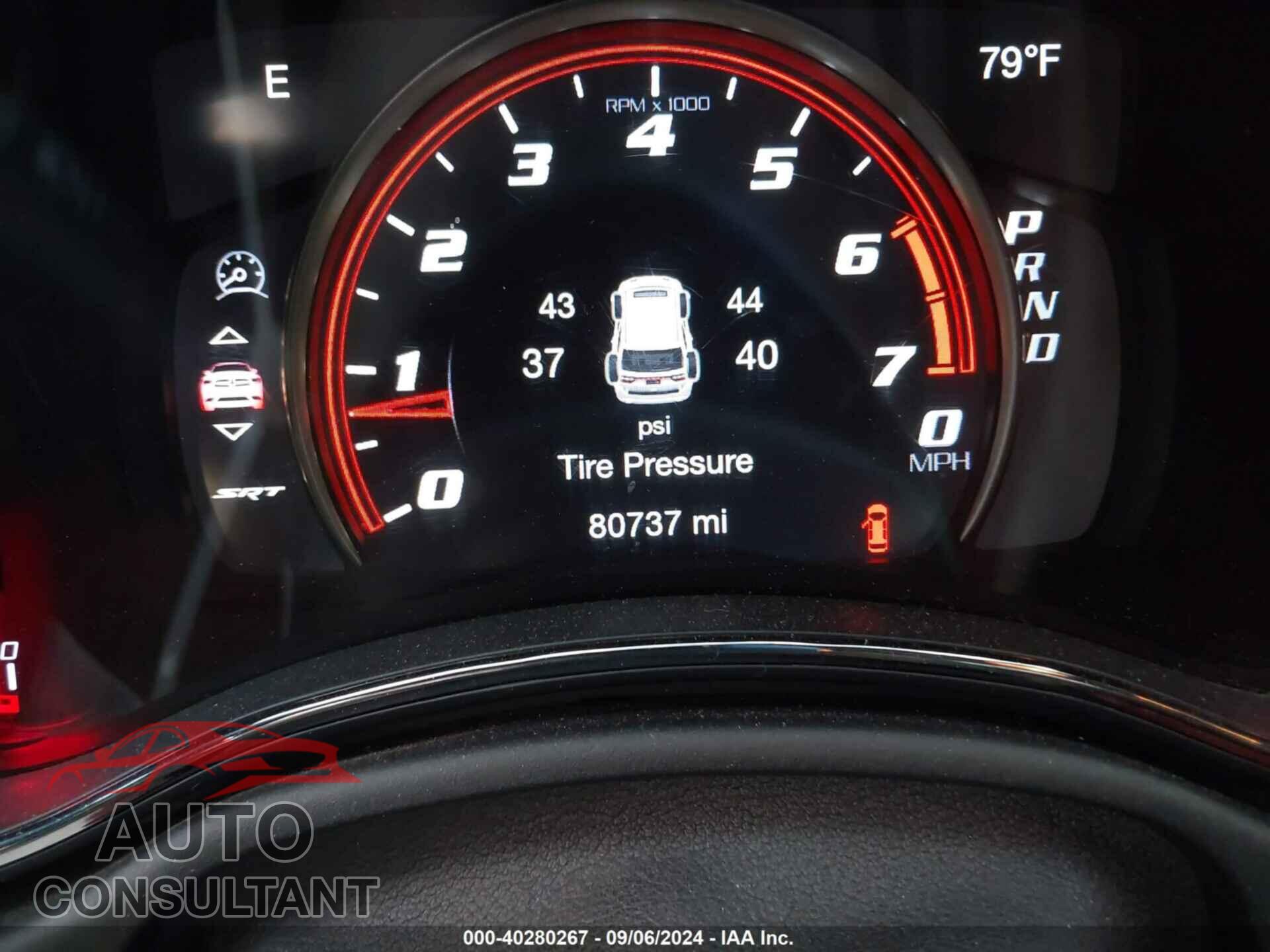 DODGE DURANGO 2018 - 1C4SDJGJ2JC156185