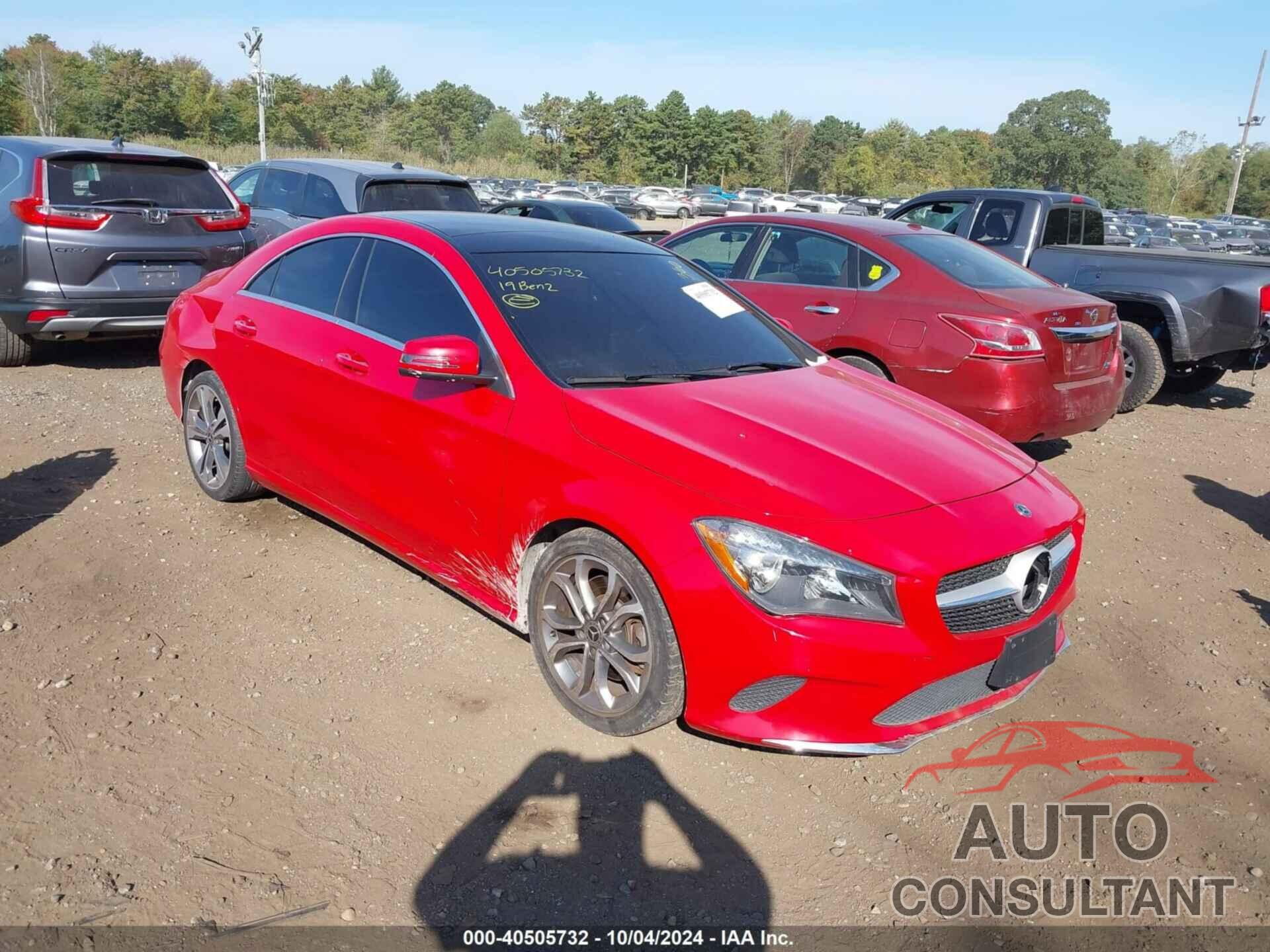 MERCEDES-BENZ CLA 2019 - WDDSJ4GB8KN701773