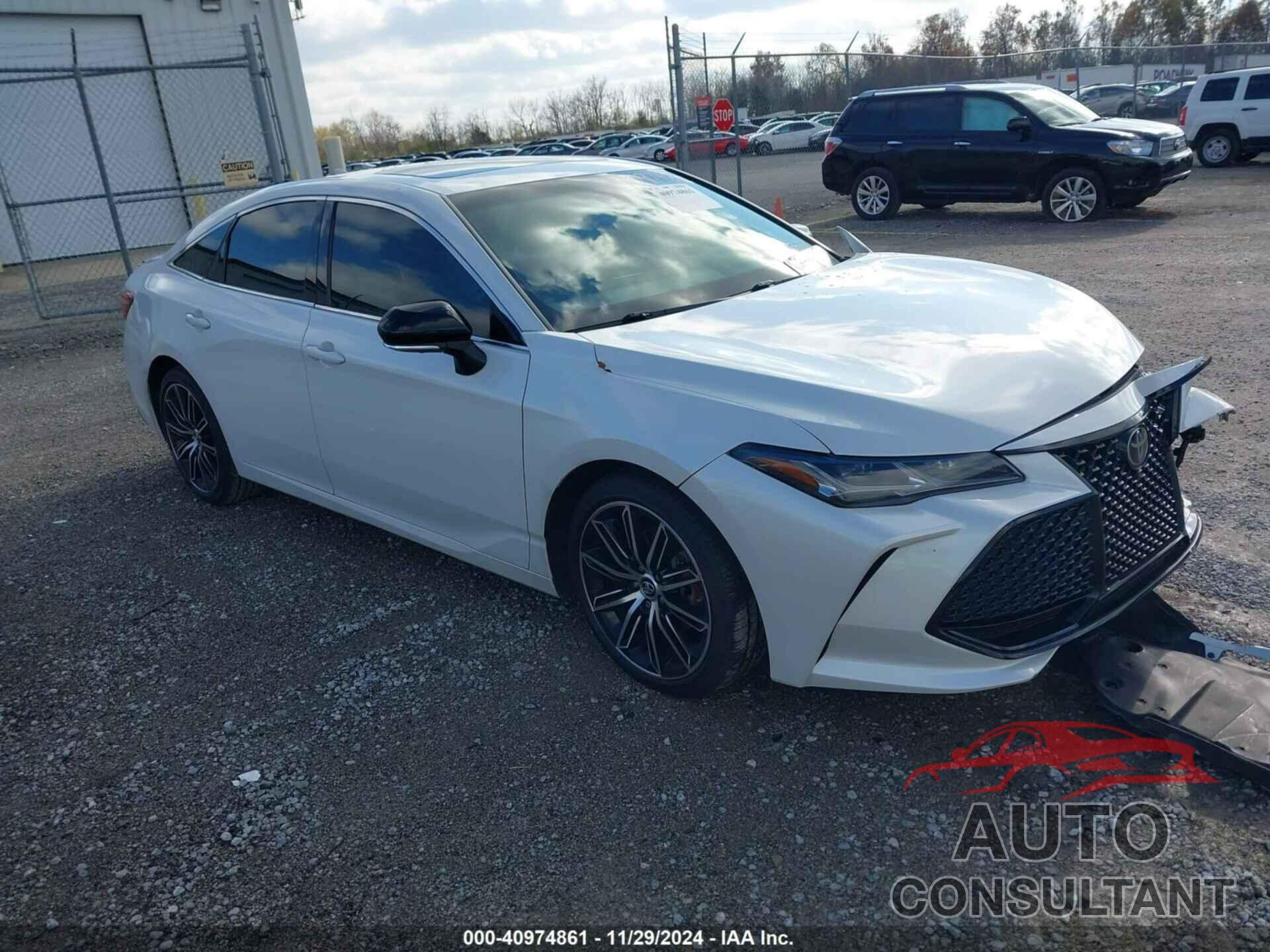 TOYOTA AVALON 2019 - 4T1BZ1FB0KU011357