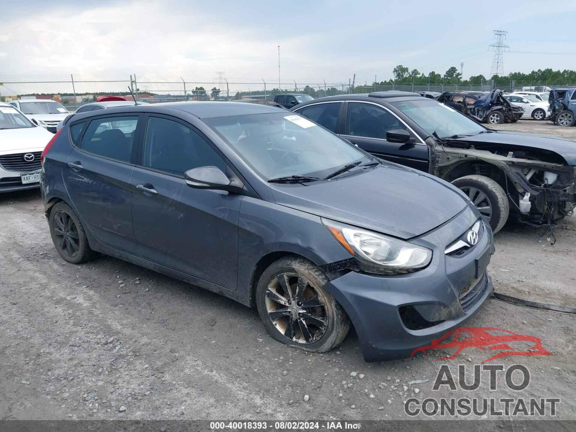 HYUNDAI ACCENT 2013 - KMHCU5AE6DU061680