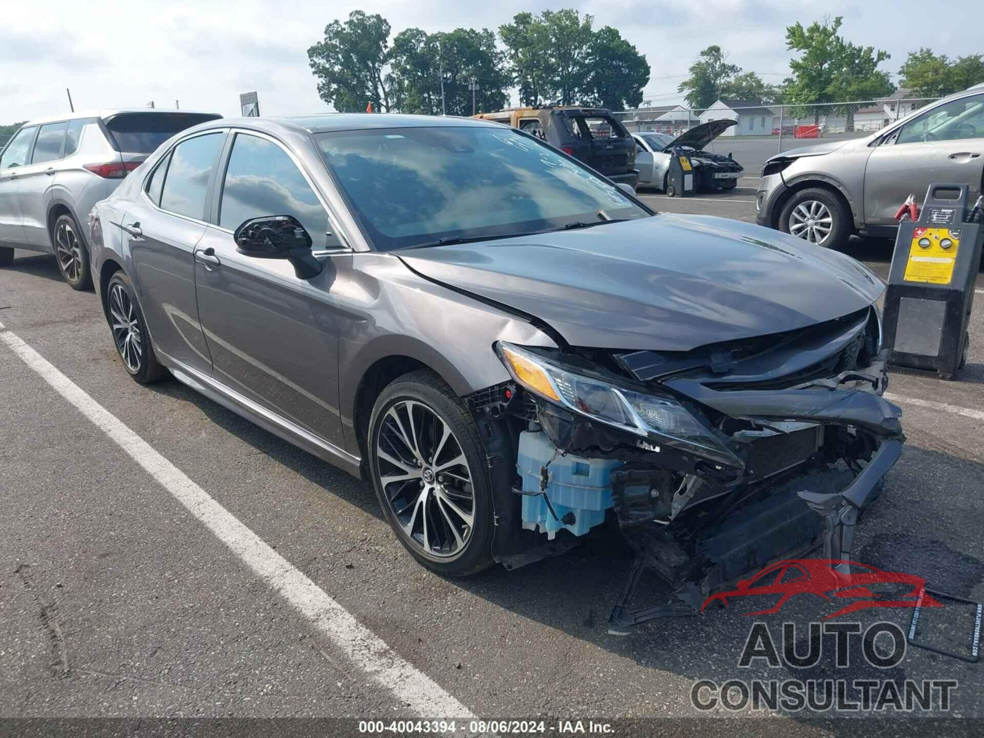 TOYOTA CAMRY 2019 - 4T1B11HK1KU224726